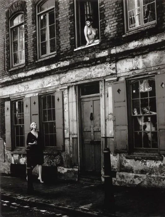 Display -  2000 
Silver Gelatin print 2/6
Size: 80x90cm