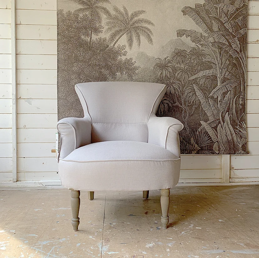 grey chair
