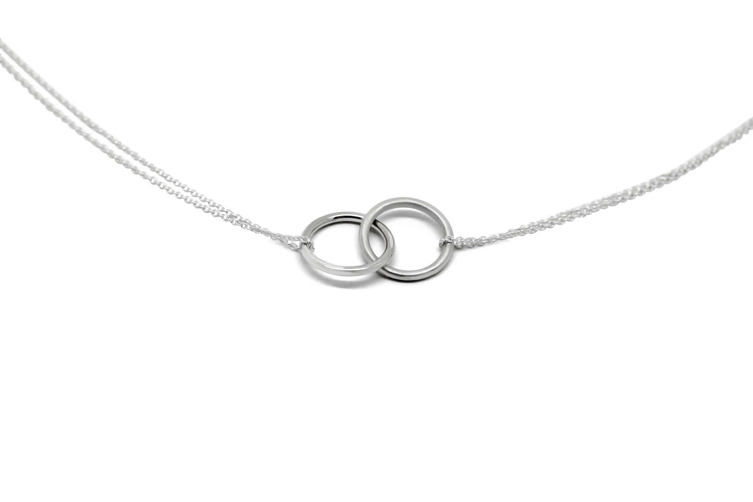 Silver Intertwined Necklace 