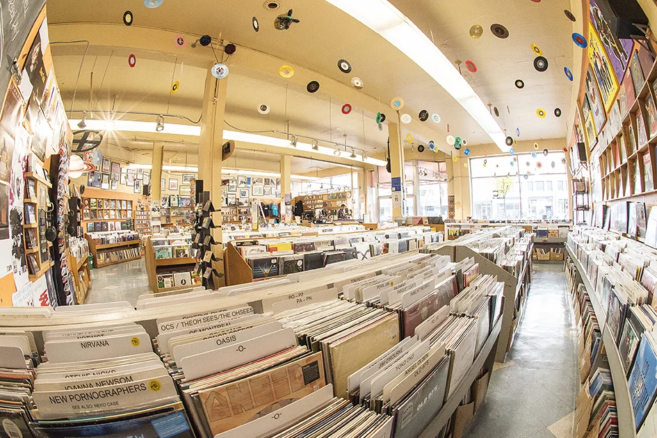 Store Fisheye 4.jpg