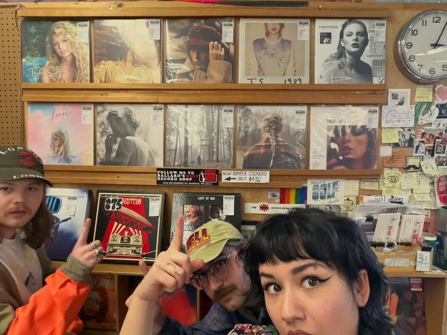 💫✨It&rsquo;s a Saturday Swiftie Surprise! ✨💫

Come in now to find a copy of that color or cover variant you&rsquo;ve been looking for. 

Reputation is the picture disc version, Folklore &ldquo;Meet Me Behind the Mall&rdquo; is a U.S. pressing. Thes