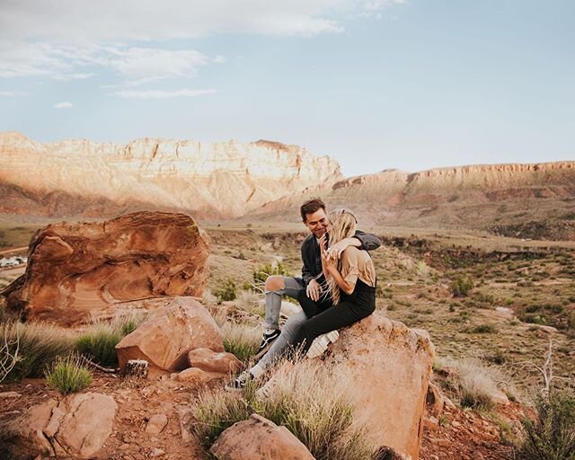 realllly wanting time head back to Utah &amp; photograph some more love stories. Who wants in?🙋🏻&zwj;♀️
&bull;
&bull;
&bull;

Worskshop: @wanderworkshop
Instructors: @dawn_photo / @annigraham / @henrysdiary
Design, styling: @maeandco_creative
Model