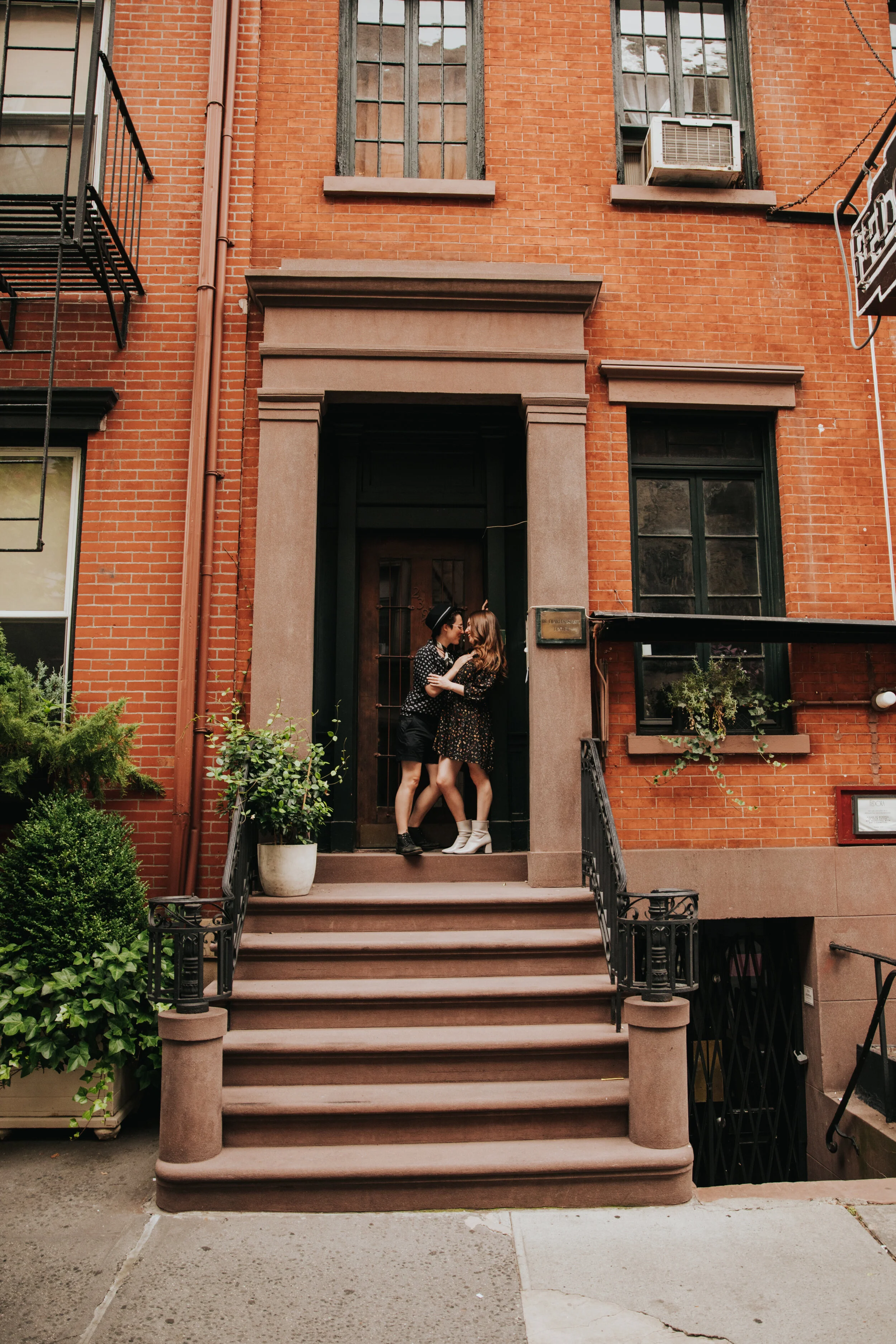 brit and hannah-200.jpg