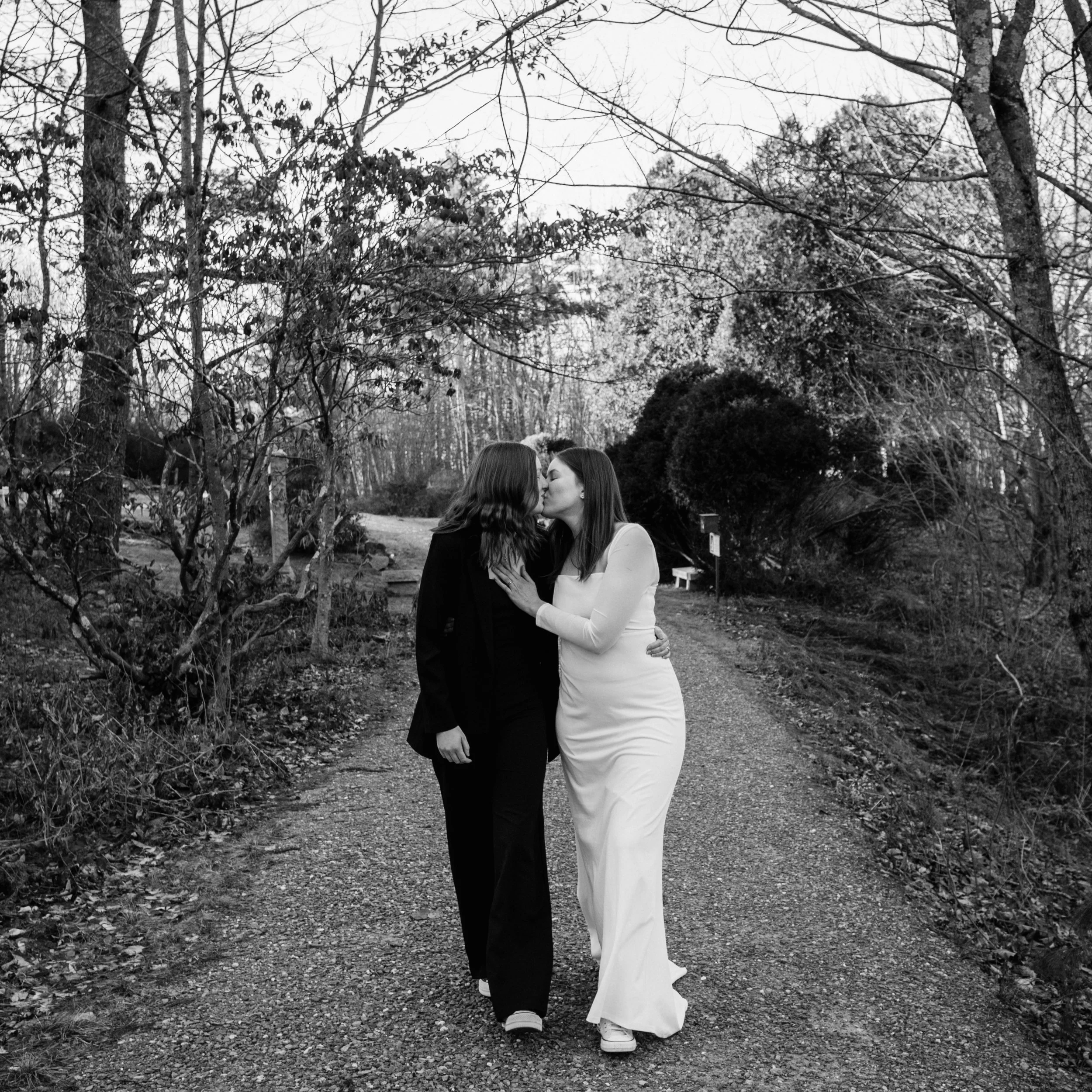 B&B elopement final -171.jpg