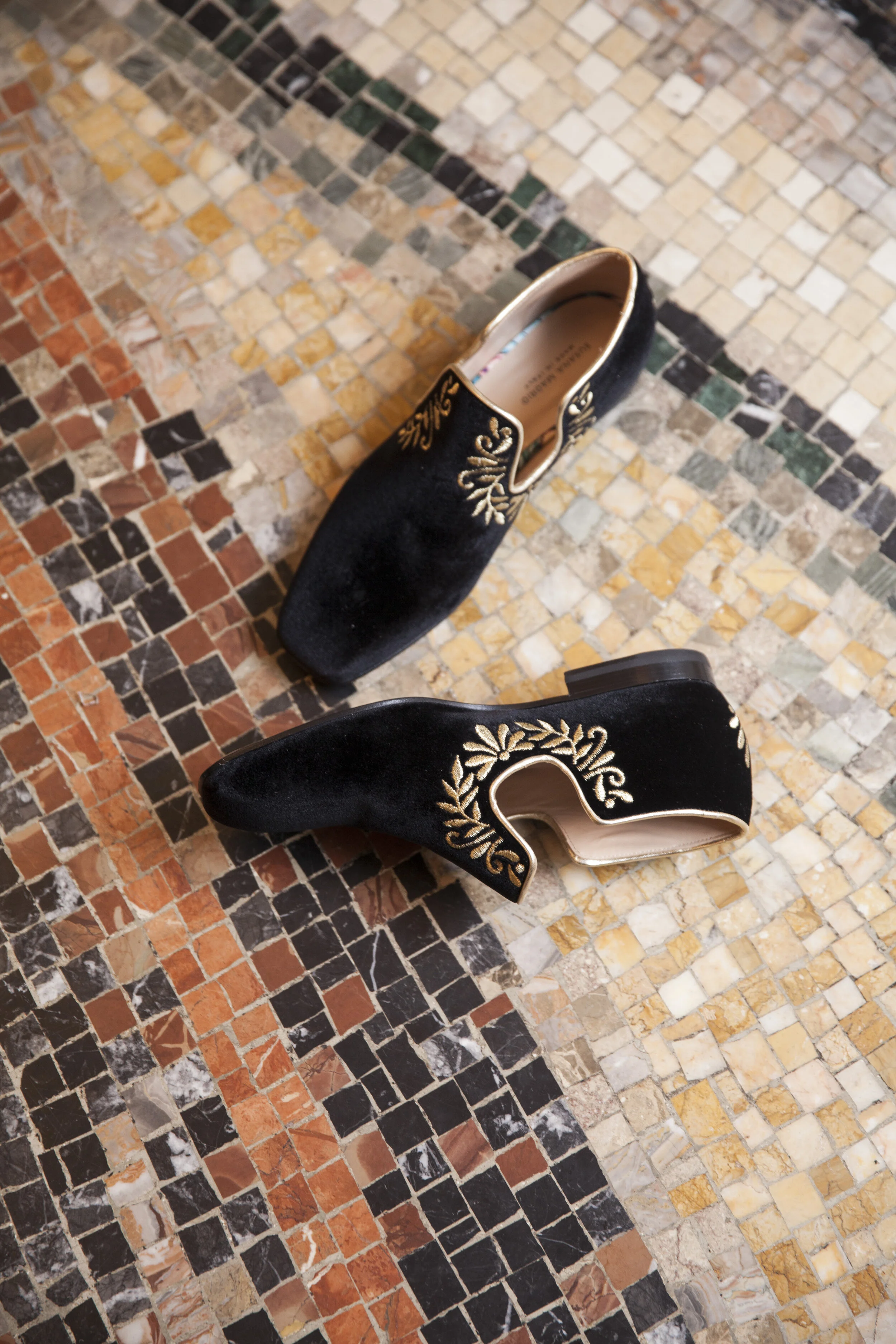   Susana Madrid  | Susana Madrid  Use Coupon Code: CCAD25 for 25% off all orders above €200 - a percentage of sales goes towards CCAD scholarship program.    Innovative &amp; beautifully made in Italy Shoes with a Colombian Soul. Honouring ethical ar
