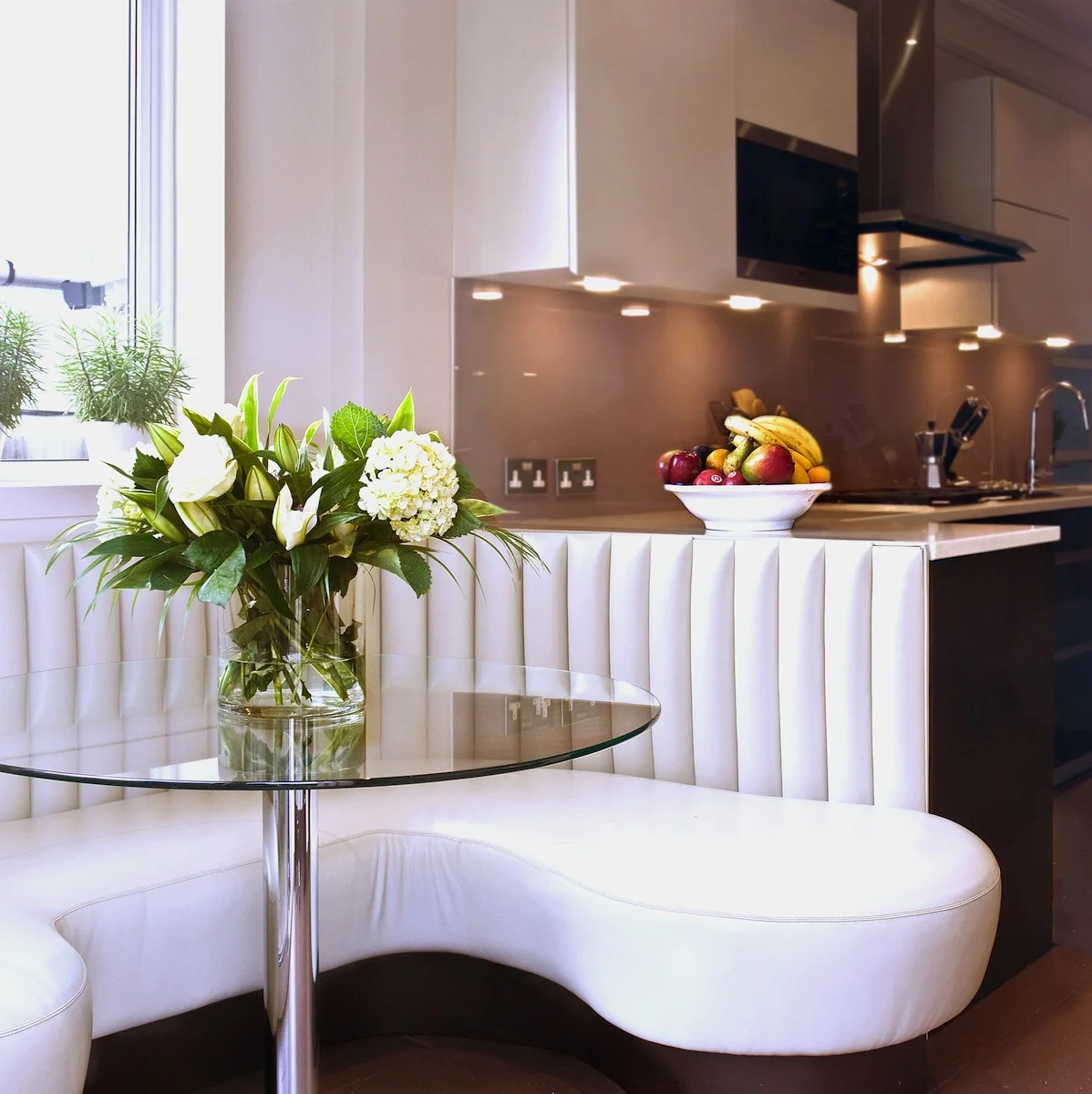 4-Kitchen+boot-LowRes.jpg