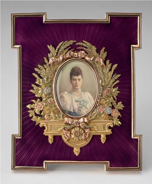 Frame with a portrait miniature of Maria Feodorovna.jpg