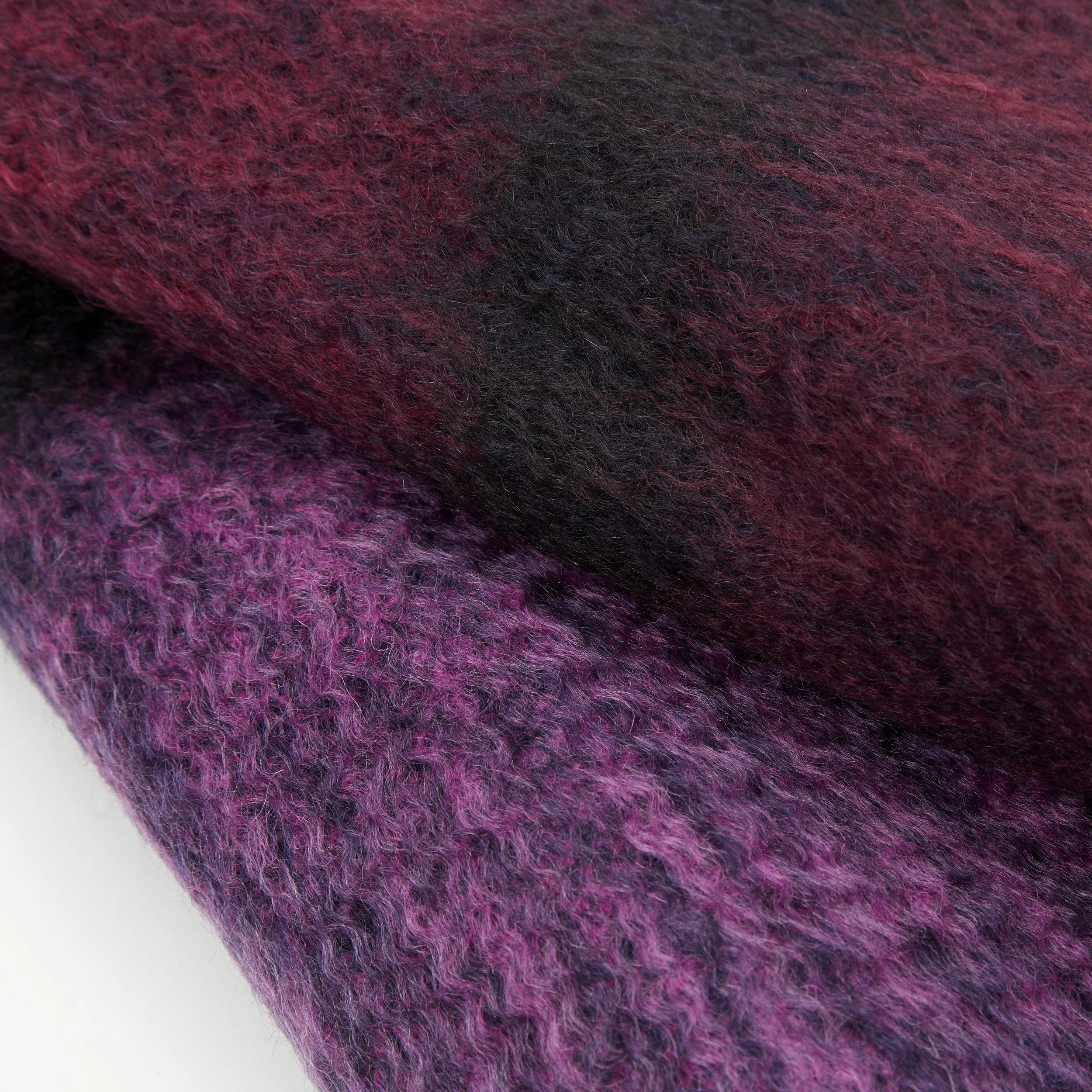 Copy+of+Eliska_mohair+prism+throw+in+rossetti-36.jpg