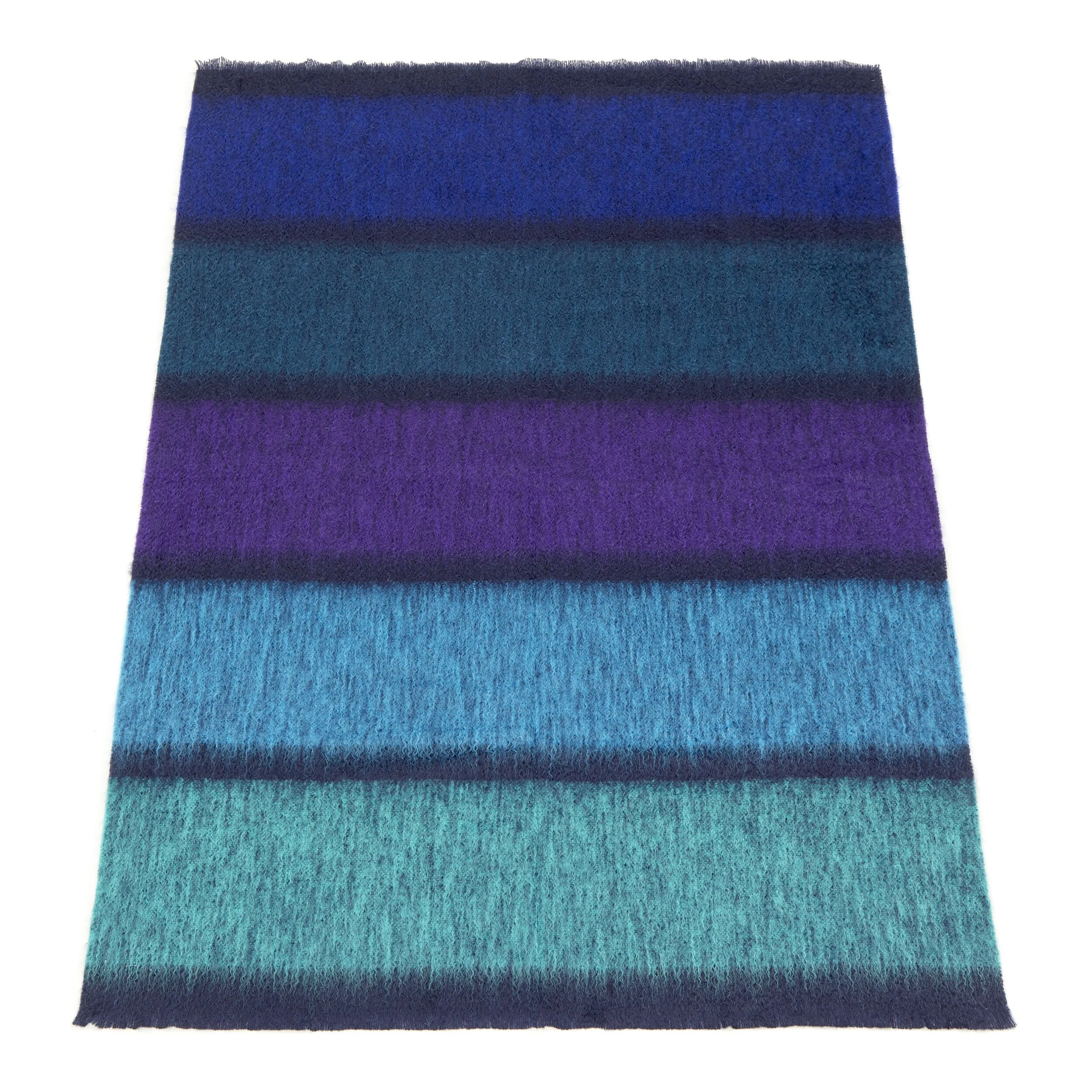 Eliska_Blankets_Mar21-40.jpg
