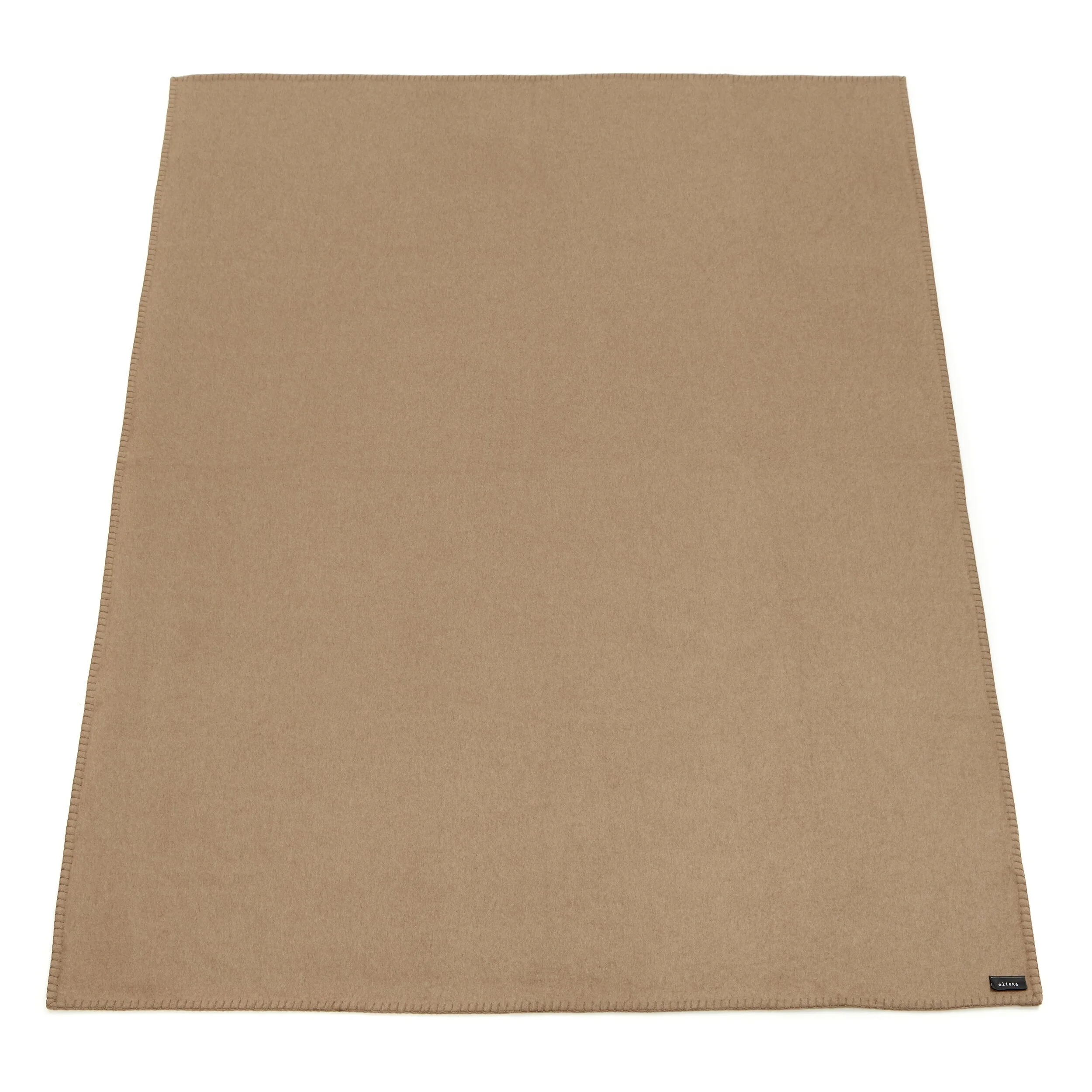Eliska_Blankets_Mar21-22.jpg