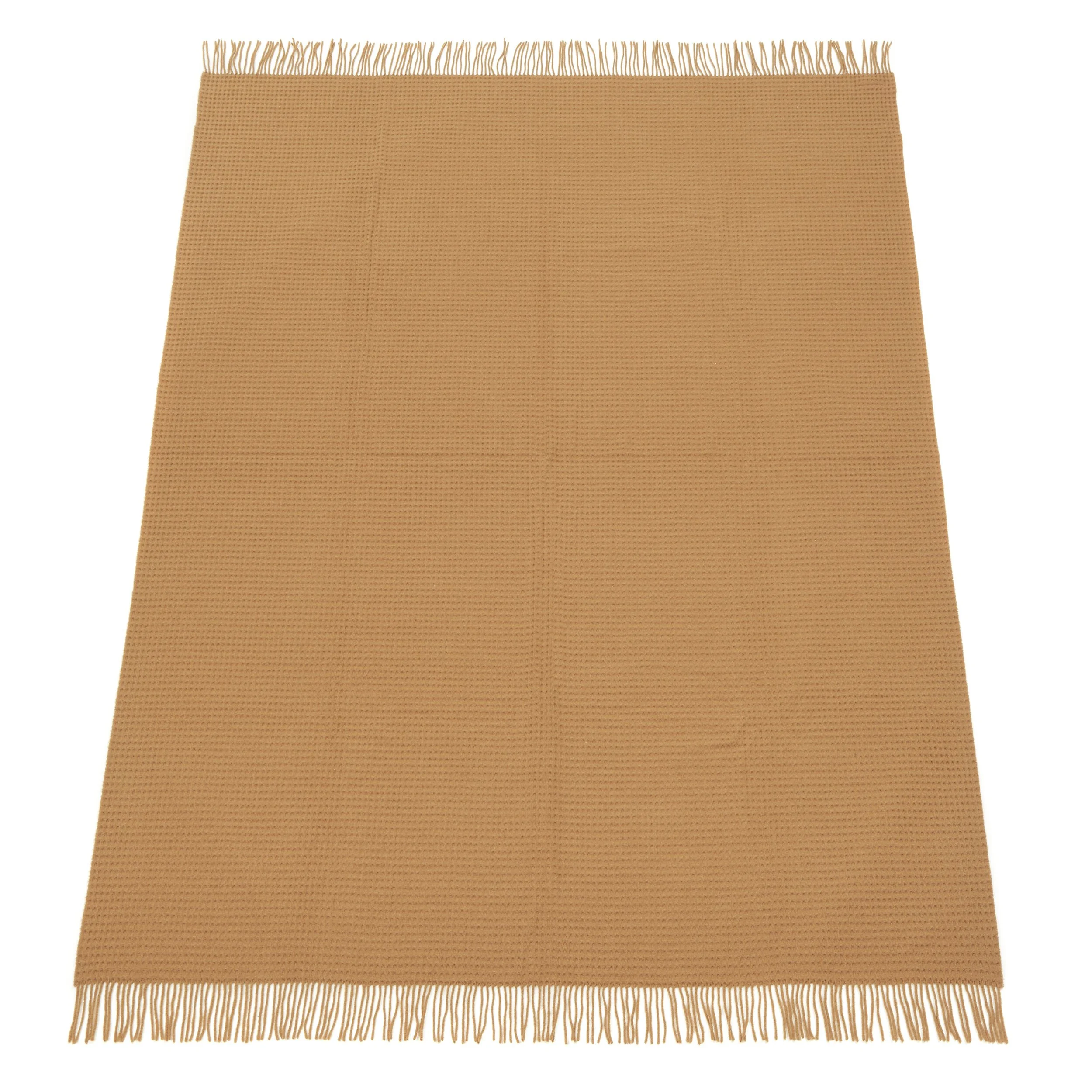 Eliska_Blankets_Mar21-07.jpg