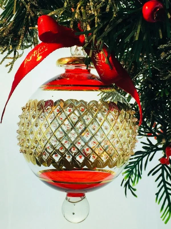 Lattic+Dot+Bauble+Red.jpg
