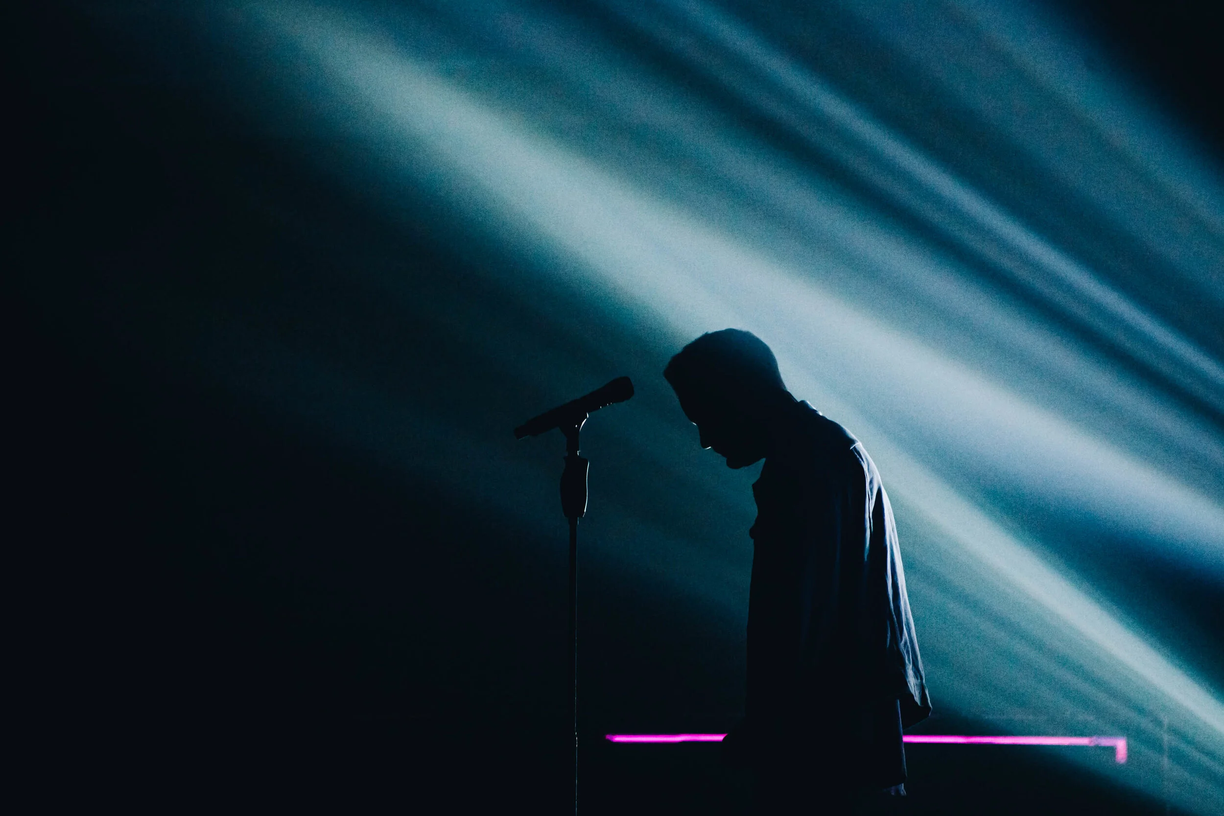 jlaw_easterworship_-14-X5.jpg