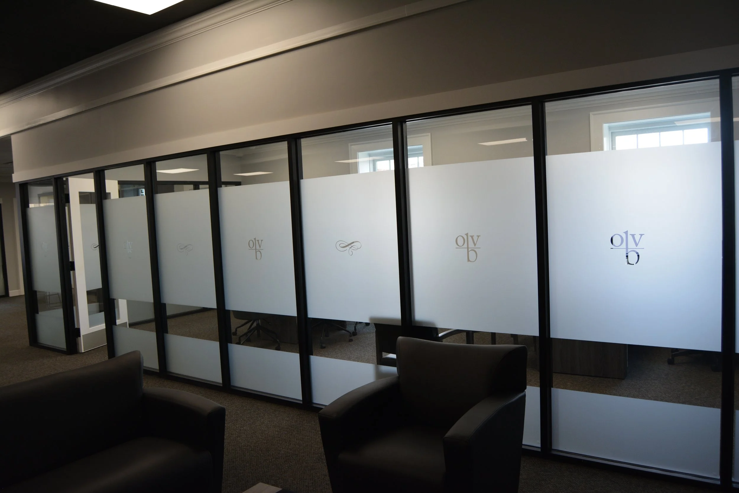 Ohio Valley Bank Interior Storefront