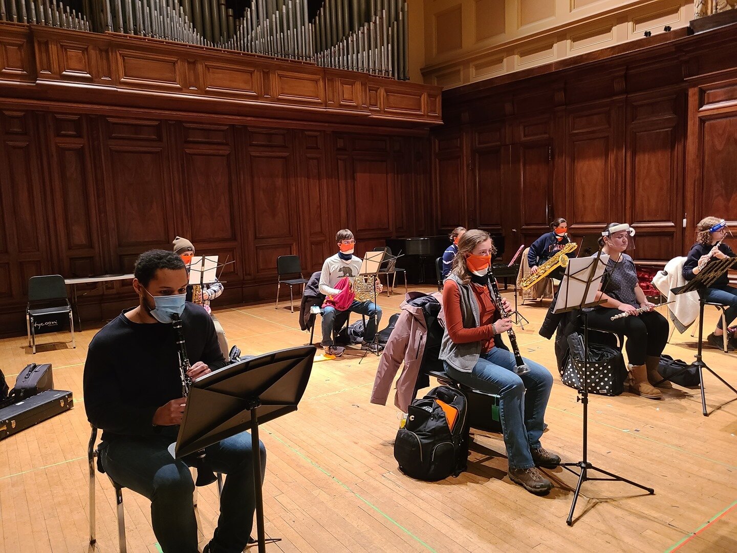 Members of the Hindsley Symphonic Band have been hard at work this semester working in chamber groups.  The students in this photo are currently working on Katahj Copley's &quot;Serenade&quot; in the beautiful Smith Recital Hall. 

University of Illi