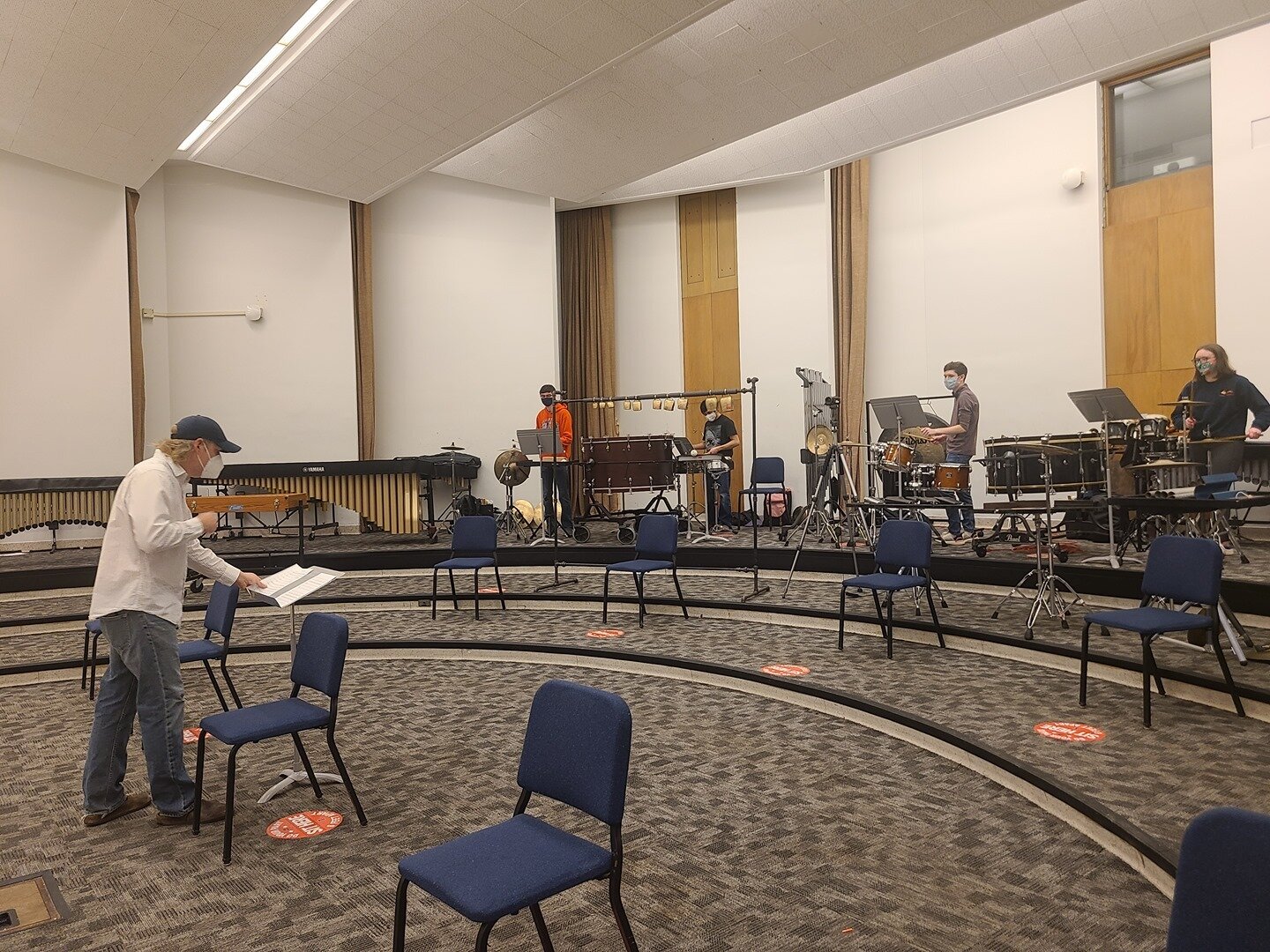 We have had several Percussion Ensembles hard at work in the Harding Band Building again this semester. Under the direction of Aaron Kavelman, these groups have been preparing several works that we hope to record later this semester.

University of I