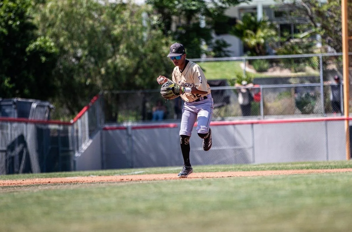 Jesse Lopez - 2028 - Servite HS - MIF/RHP