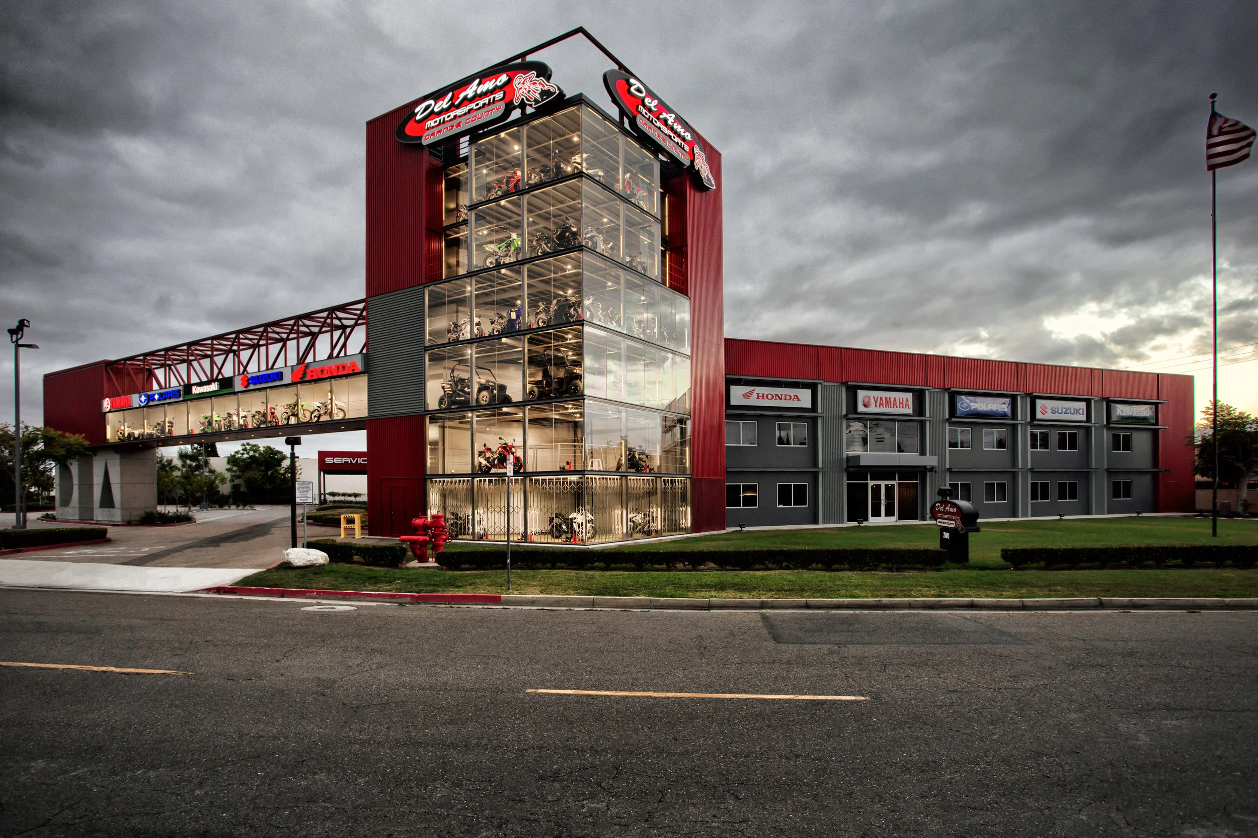 Del Amo Motor Sport