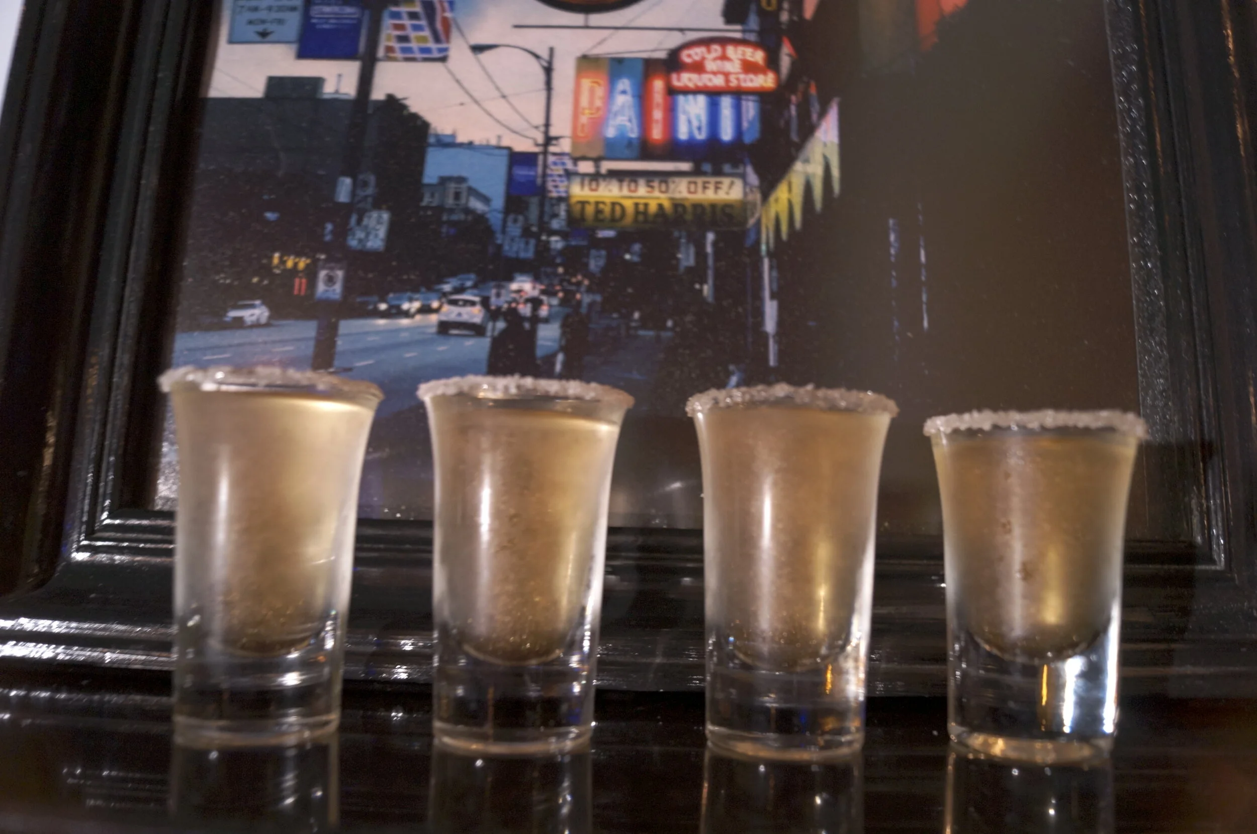 Apple Crumble Shaker Shot