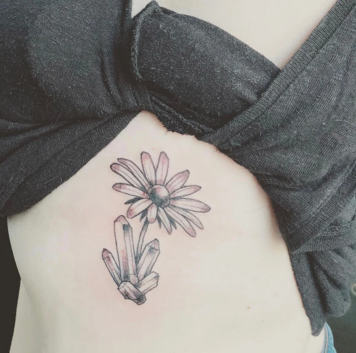 PHOTO: @filledebeauvoir / Instagram