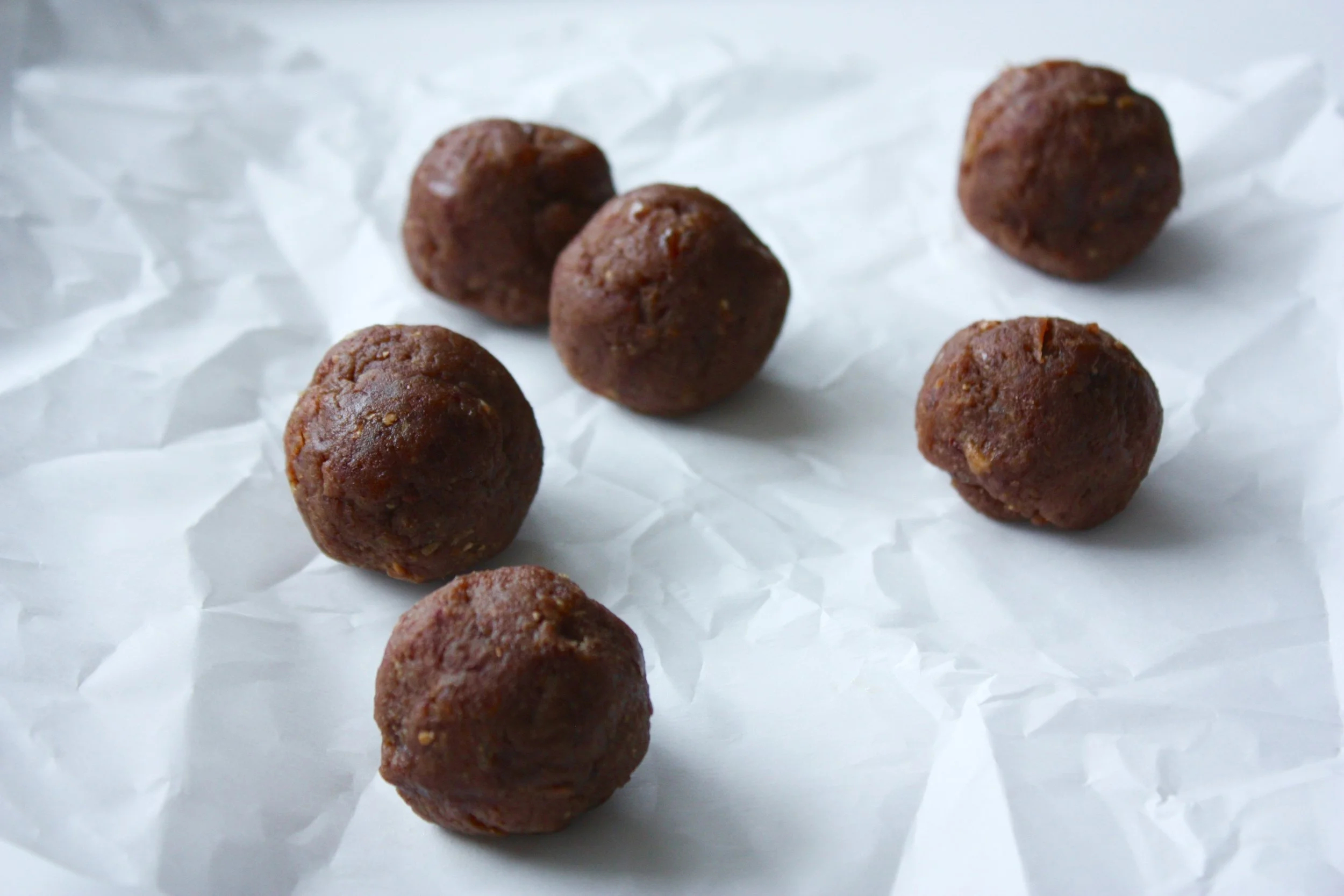 Pecan Date Balls (dairy-free)