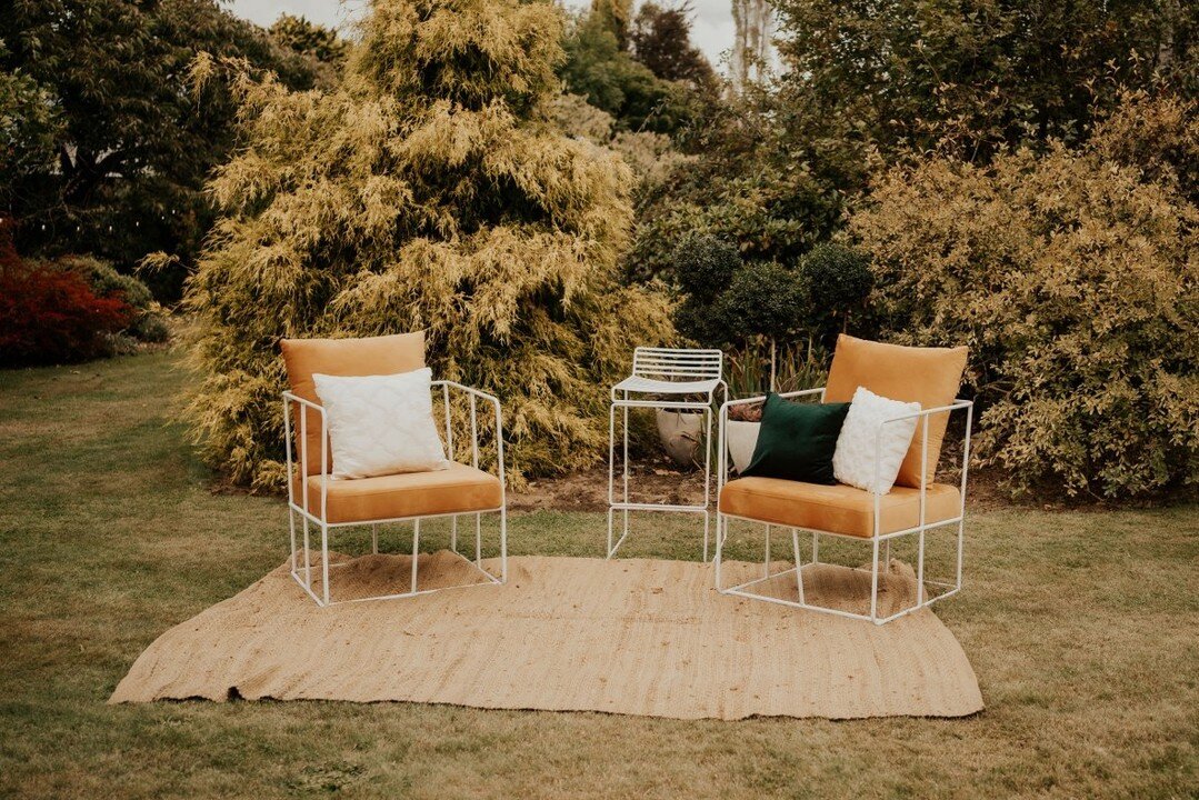 Love the cozy elegance of velvets and vibrant hues? Us too!⁣
⁣
Save this inspiration for later 📌⁣
⁣
With our lounge furniture collection and plush soft furnishings, your lounging pods become comfy statement pieces for you and your guests to enjoy.⁣
