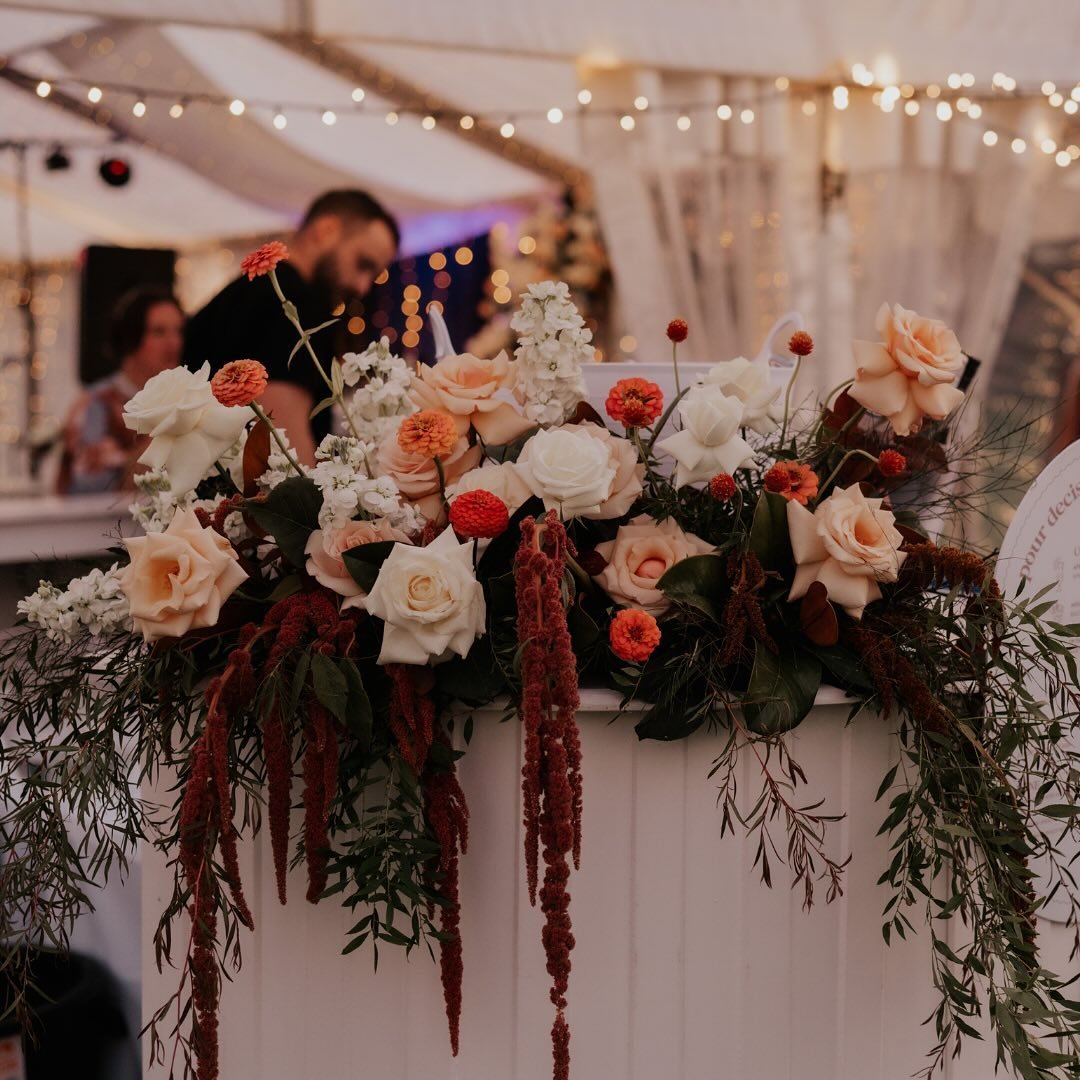Heard you like pretty things 🌸

We love designing florals that are uniquely made for you- we carefully choose each and every bloom to match your event or wedding styling. 

Add a floral package to your wishlist or chat with our friendly team about c