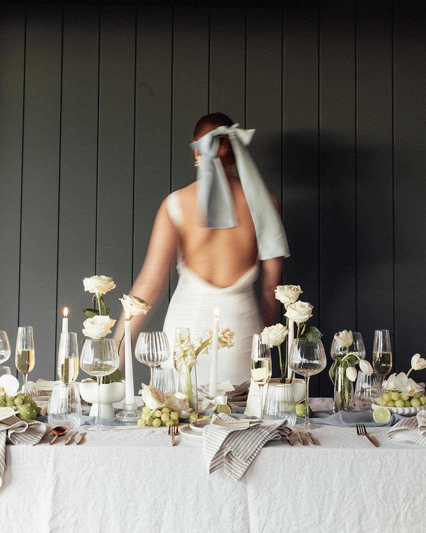 I&rsquo;d stop scrolling if I were you! 

Save this coastal inspired tablescape for later 📌

Photographer: @honeylens.weddings 
Venue: @ridgecliffnz 
Dress and Veil: @sarahstoutebespoke 
Floral: @saturday.collective 
Hair and Makeup: @jessicanicole_