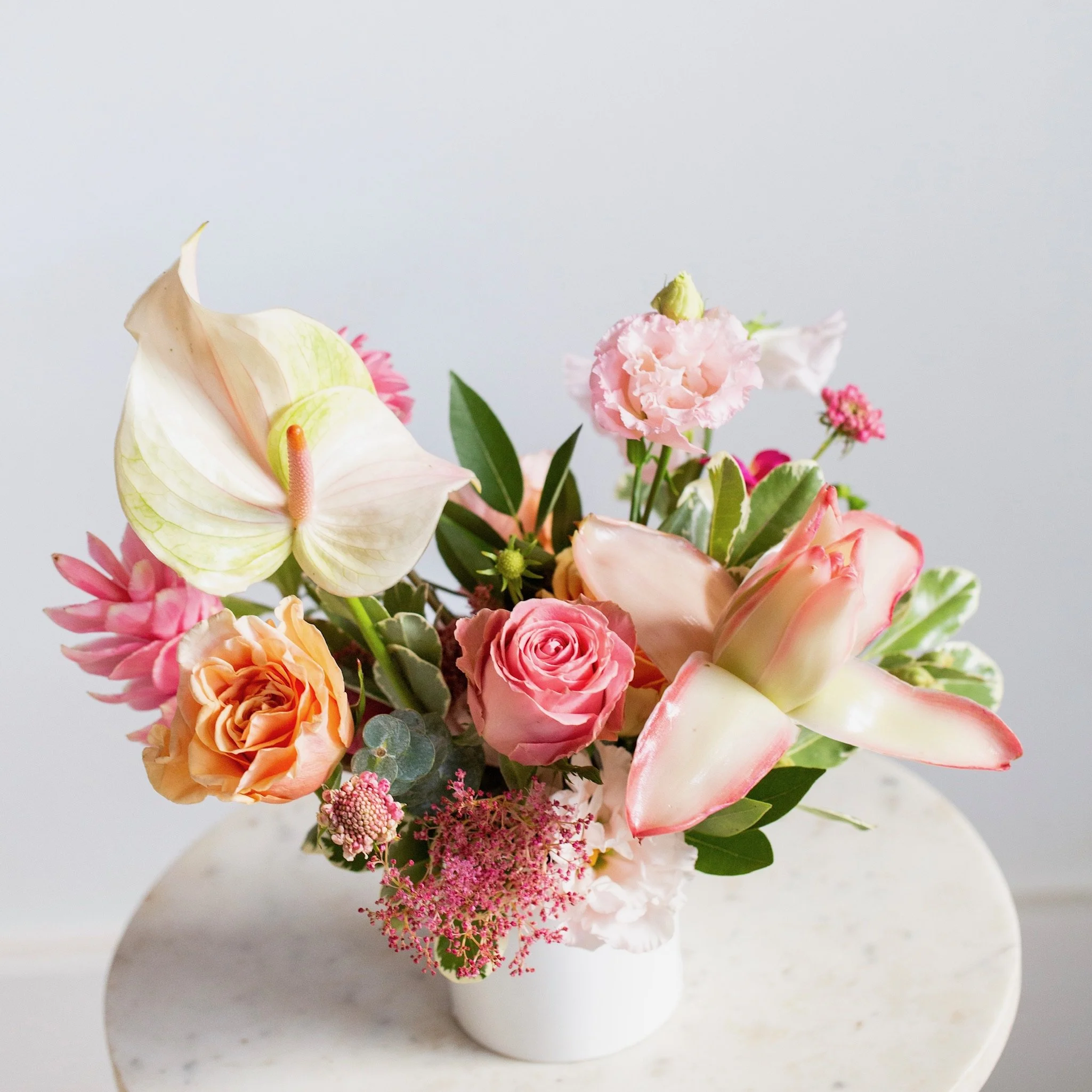 048 lulus lei and bouquets.JPG