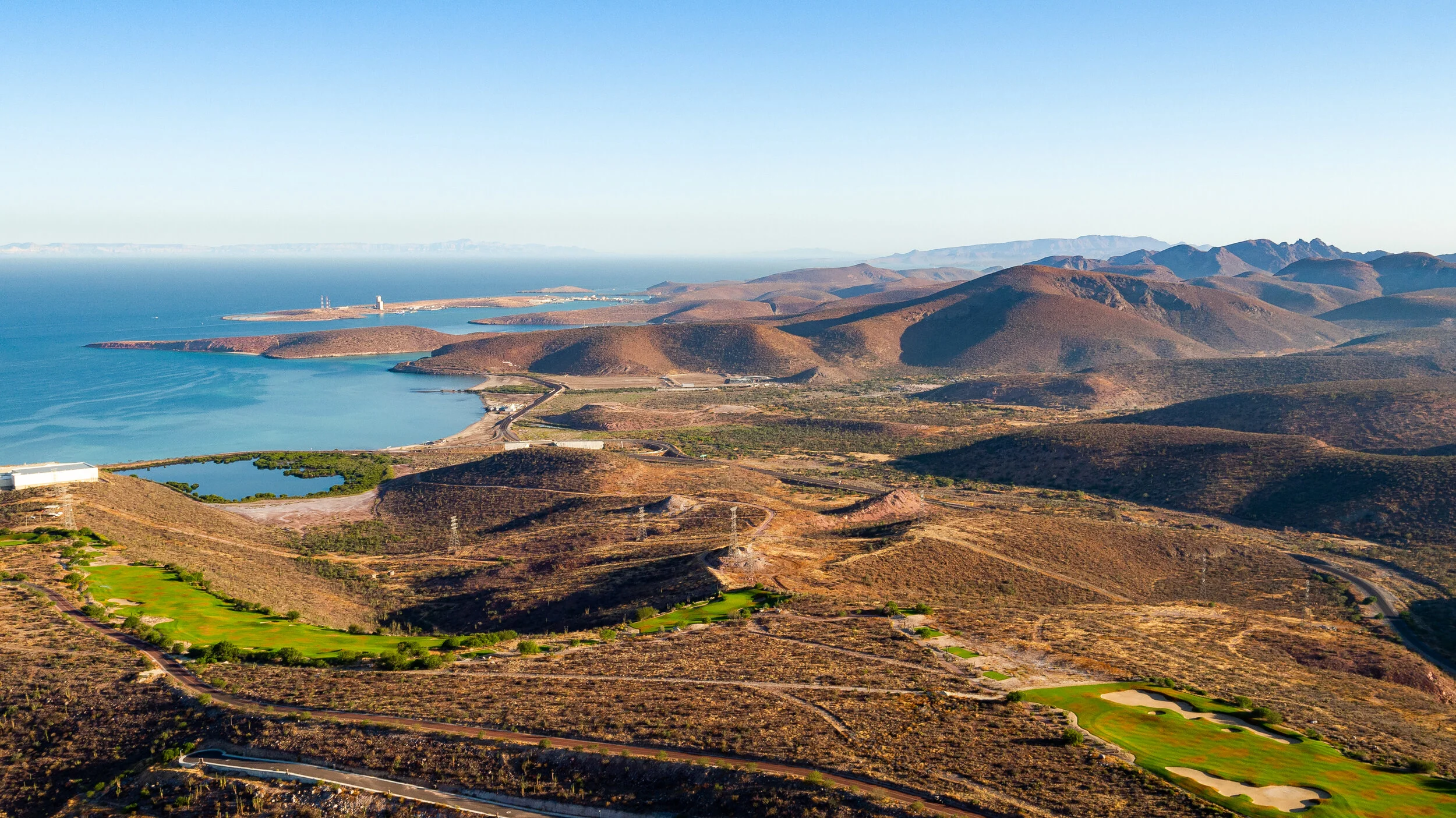 @vstr.xyz -PuertaCortes-02.jpg