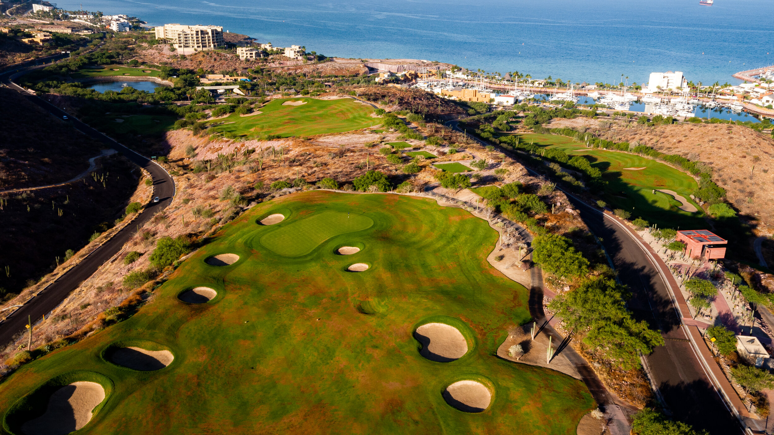 @vstr.xyz -PuertaCortes-01.jpg