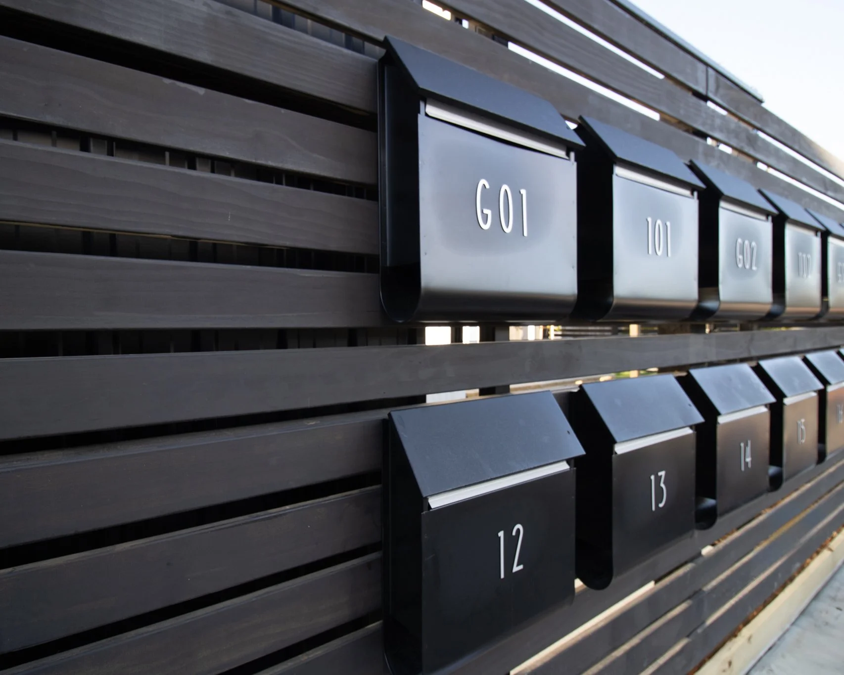 Sleek letterbox installation on a painted timber fencing. 

#newvisionlandscapes #nvl #nvp #nvpools #landscapearchitecture #landscapedesign #nvdesign #teamawesome #teamnvl #nelsontasman #nelsontasmannz