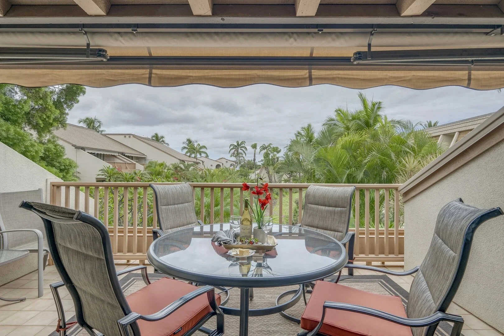 Back Lanai.jpg