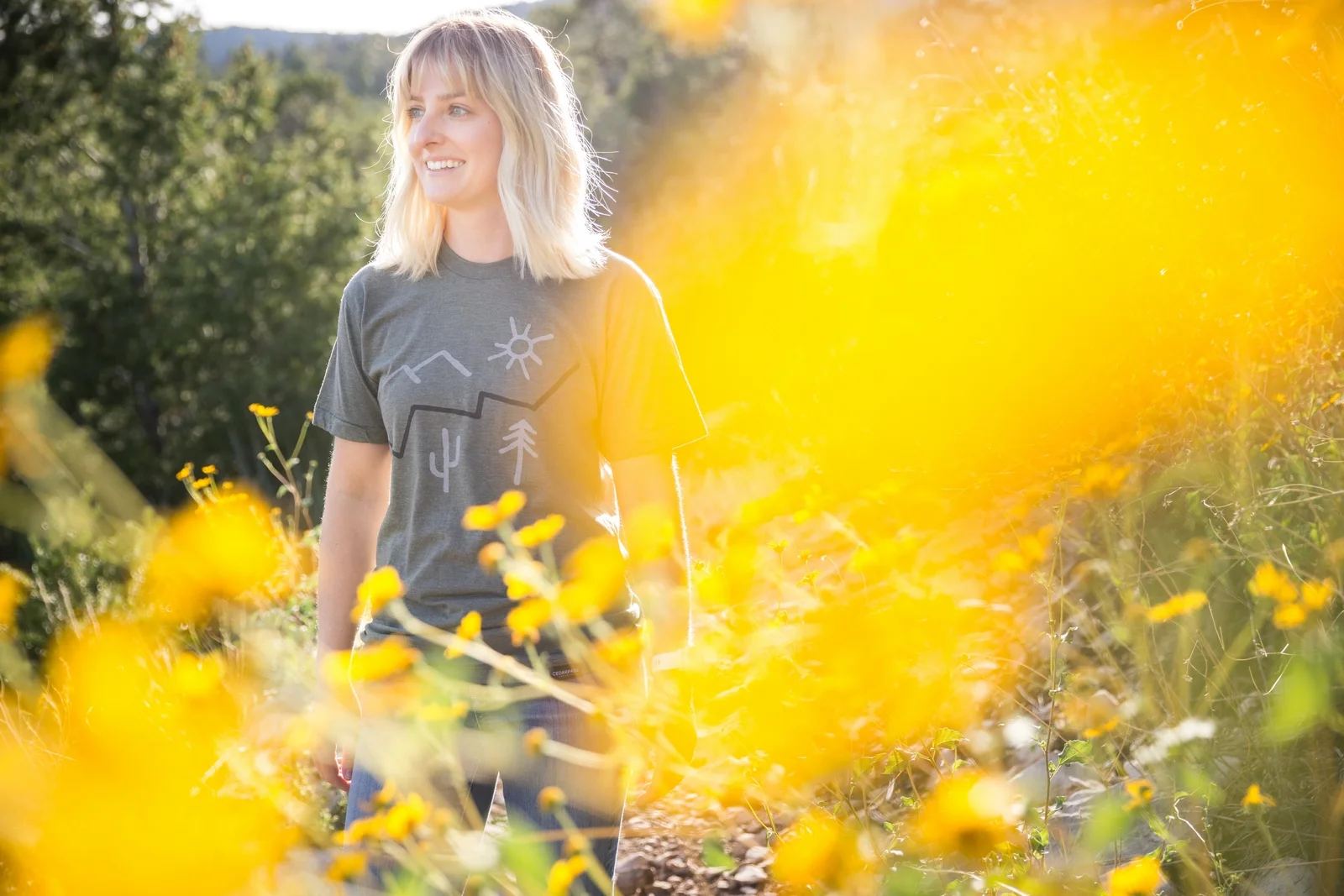 outdoor-lifestyle-photographer-cedarpass-creative-tshirt (9).jpg