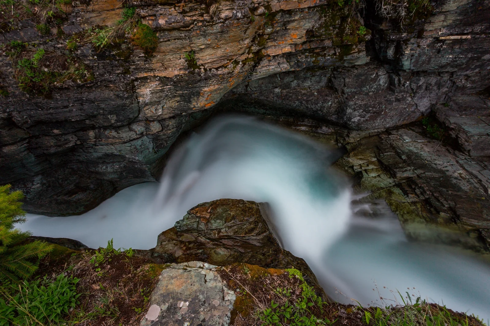 Glacier National Park Montana Water River Movement Outdoor Lifestyle - Emily Sierra Photography