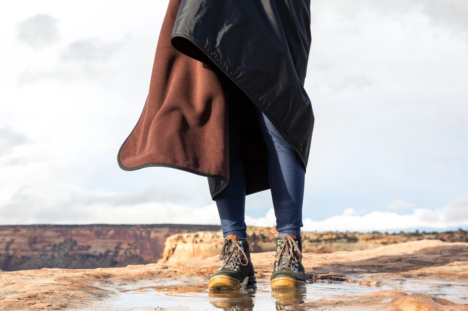Outdoor Lifestyle Photographer Colorado Mambe Waterproof Blanket Hiking Water Desert