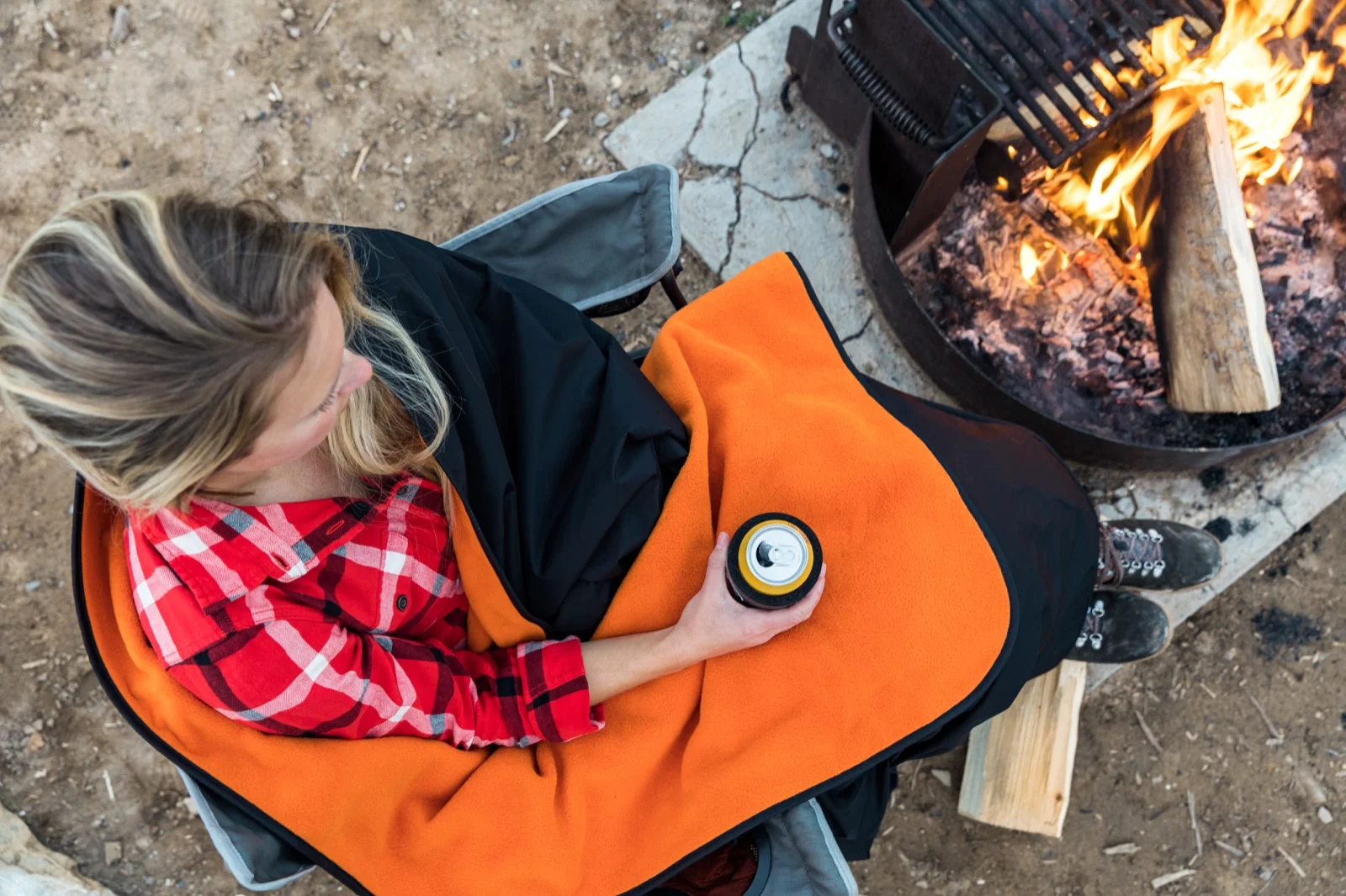 Outdoor Lifestyle Photographer Colorado Mambe Waterproof Blanket Orange Camping Campfire