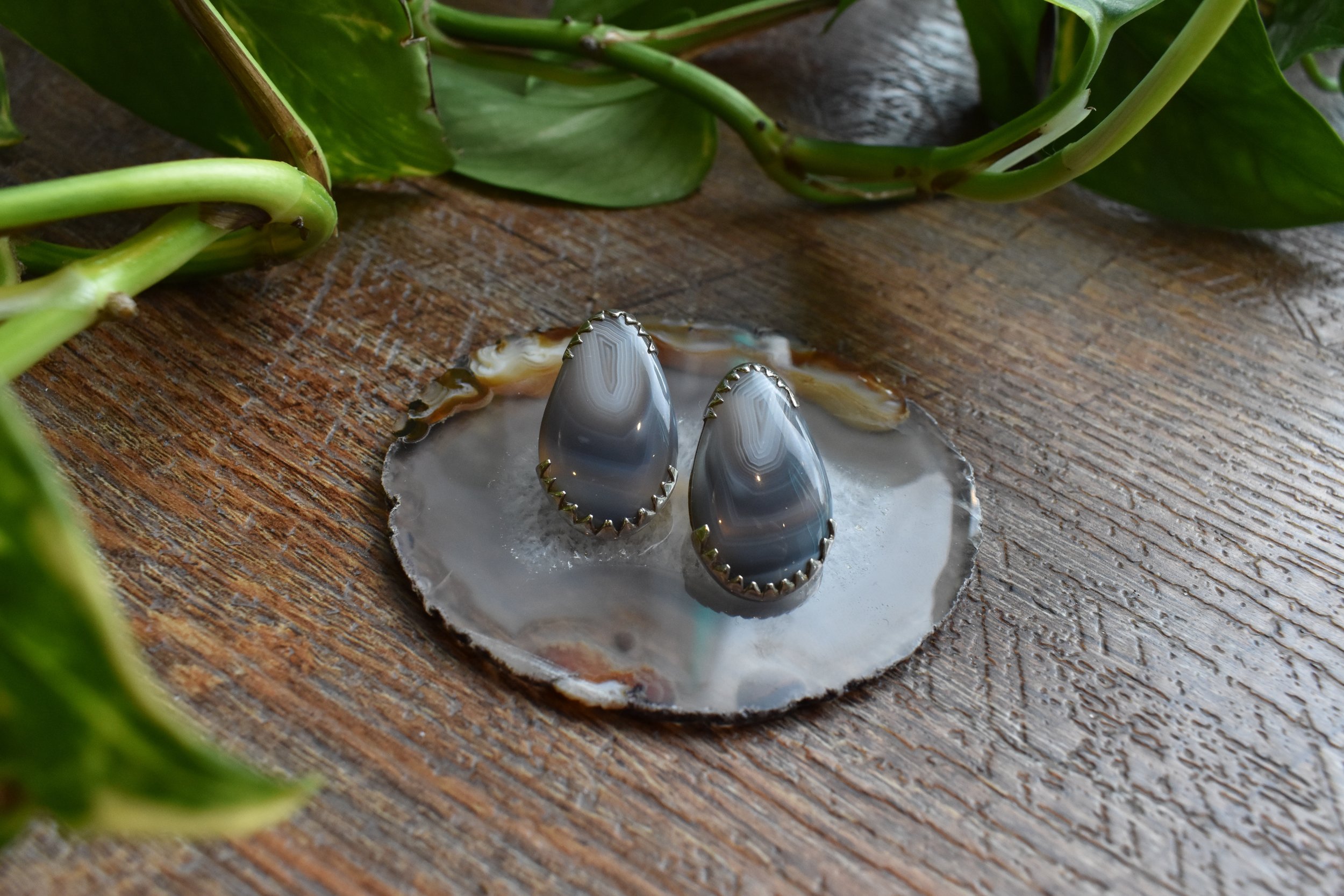 Diablo Organics Free Form Plugs with Agate