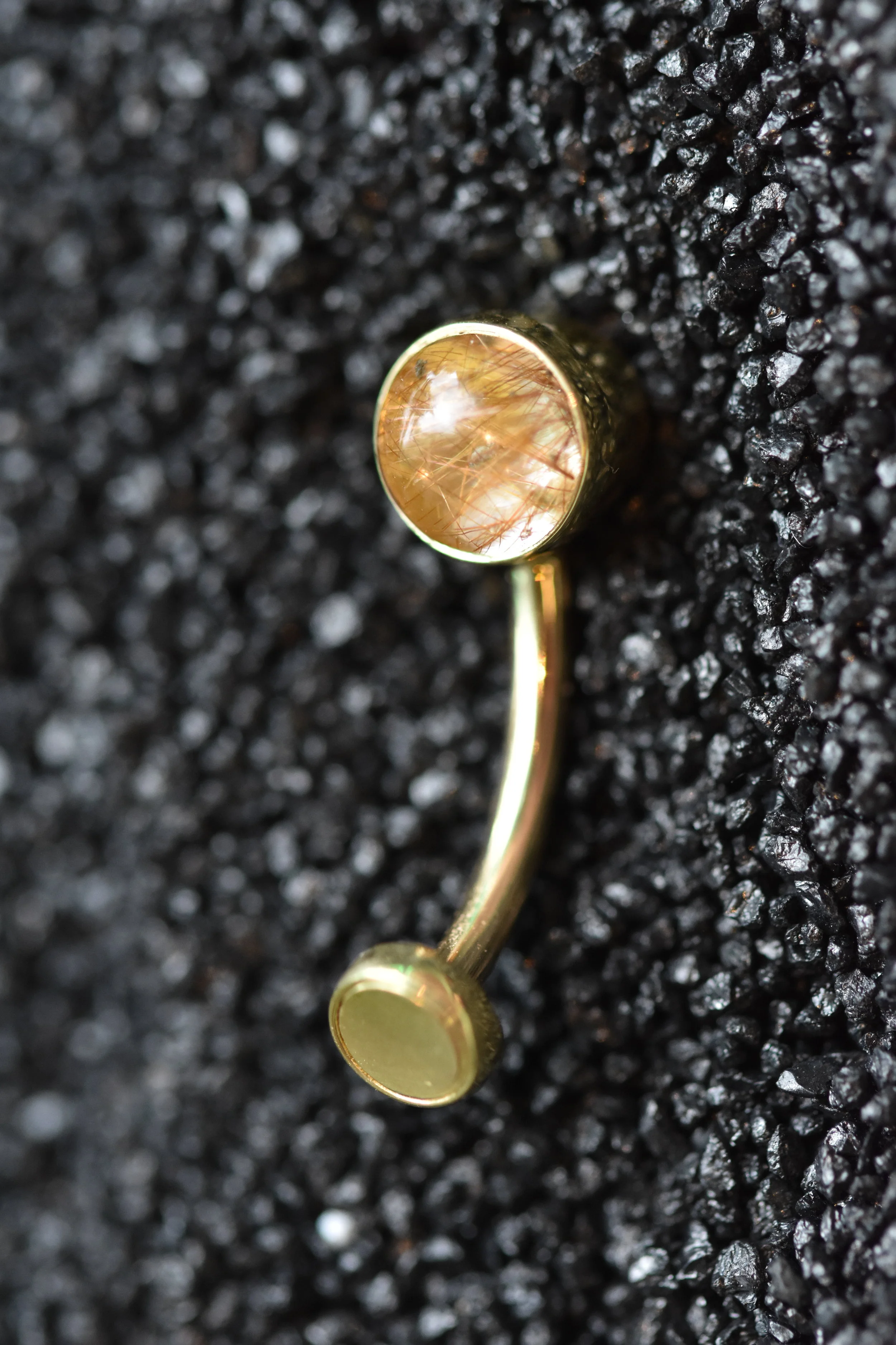 Anatometal Rutilated Quartz Navel