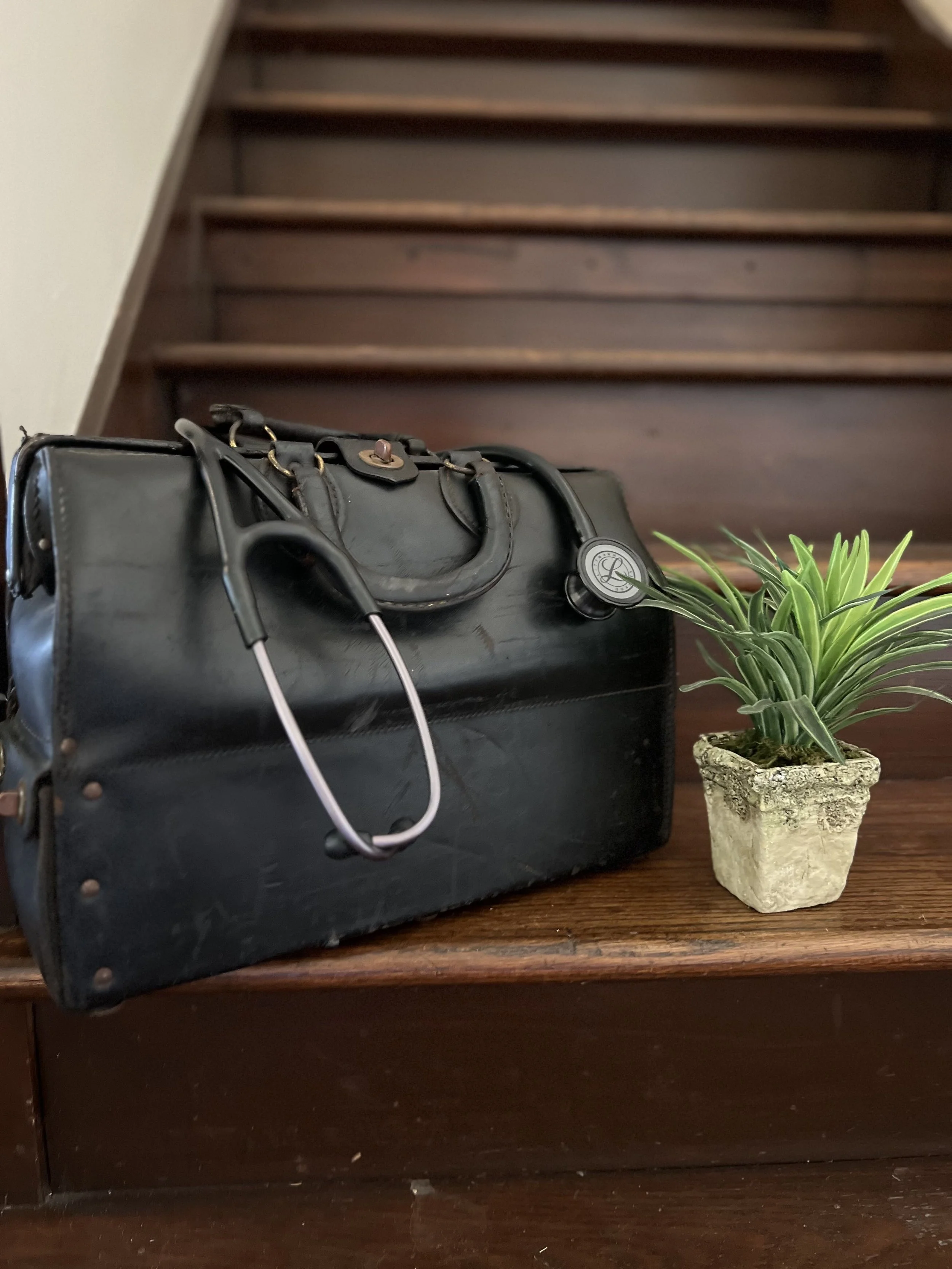 DoctorBag.jpg