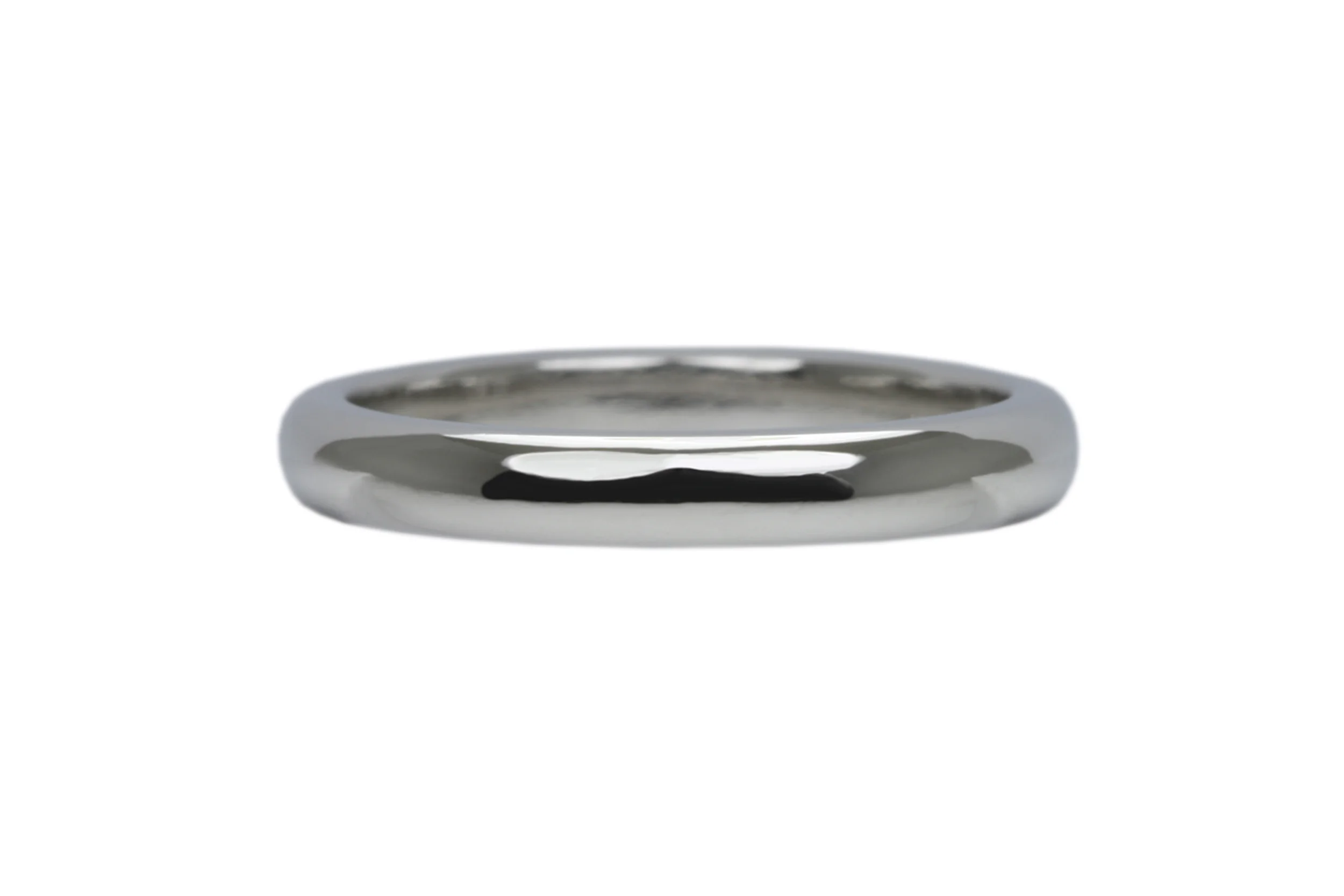 2.5mm Half Round Plain Wedding Ring in Platinum