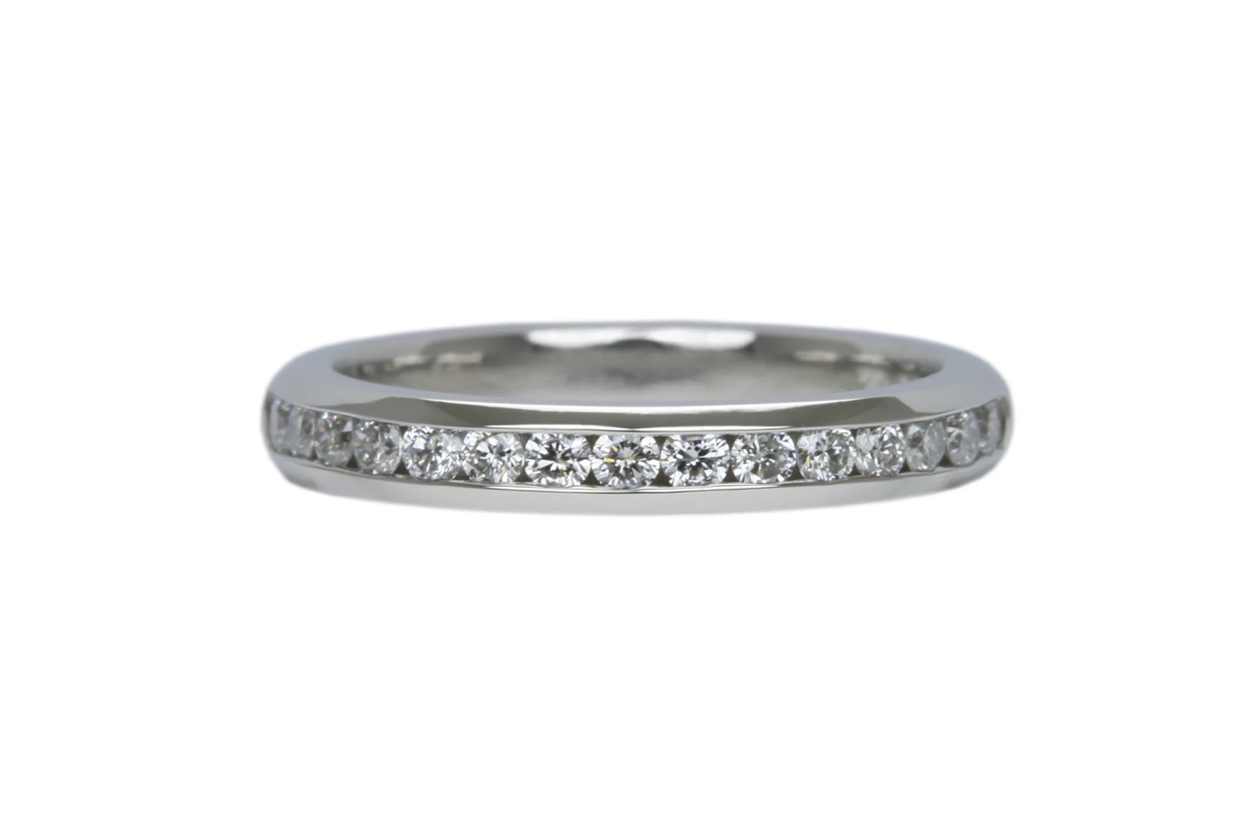 3mm Diamond Channel Set Women's Wedding Ring in Platinum