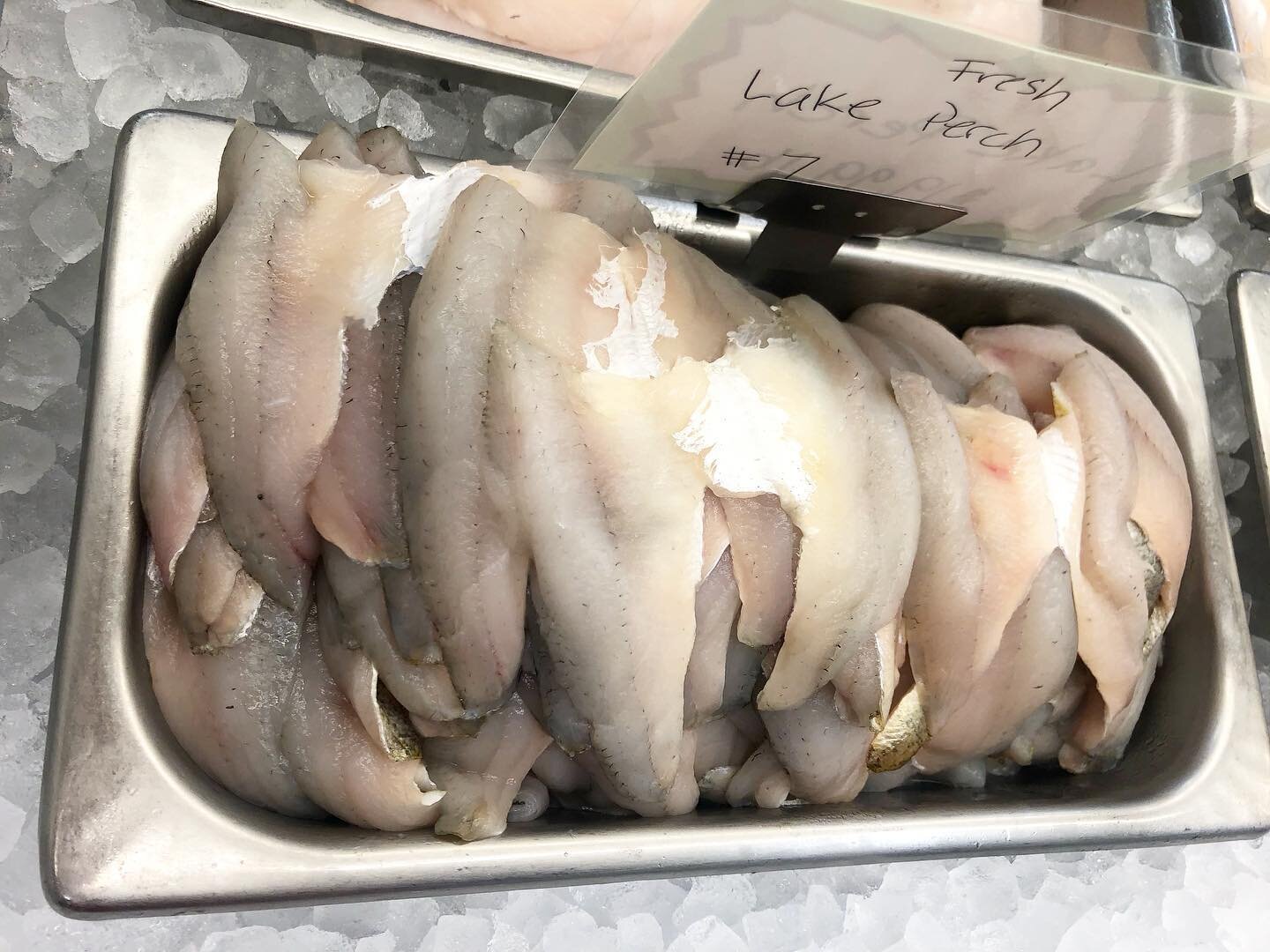 It&rsquo;s been way too long since we&rsquo;ve had fresh Lake Perch, but it&rsquo;s finally here! 🤤 #yum #yellowperch #hagensfishmarket #portagepark
