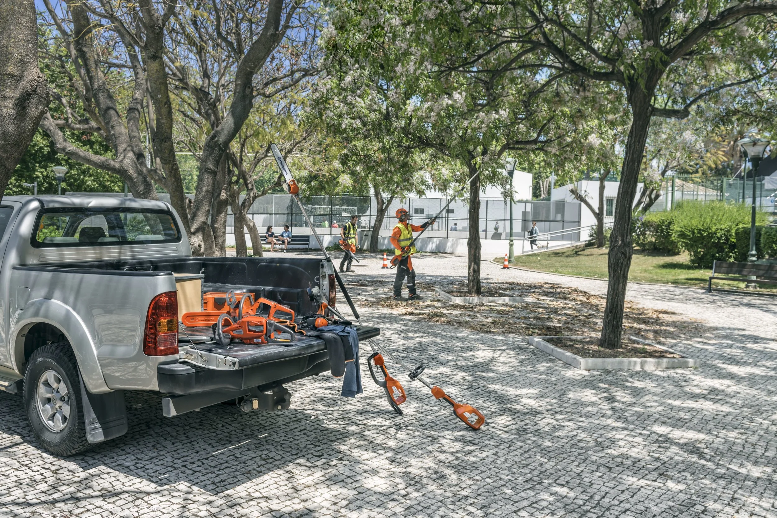 Should you go electric in your lawn mowing business?