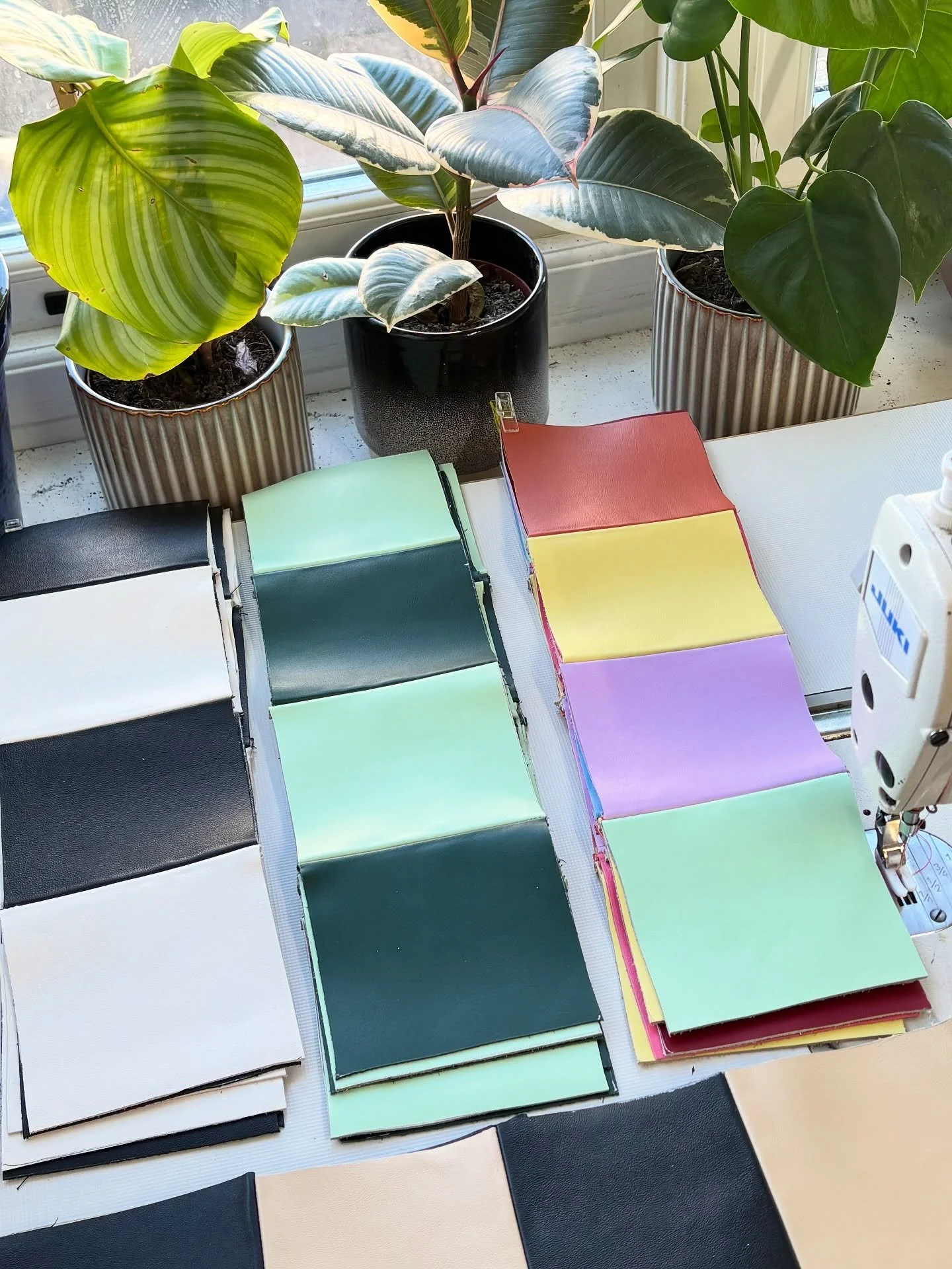 🪡🧵✨ behind the scenes&hellip; from the moments the sun showed up long enough to take photos 🫠