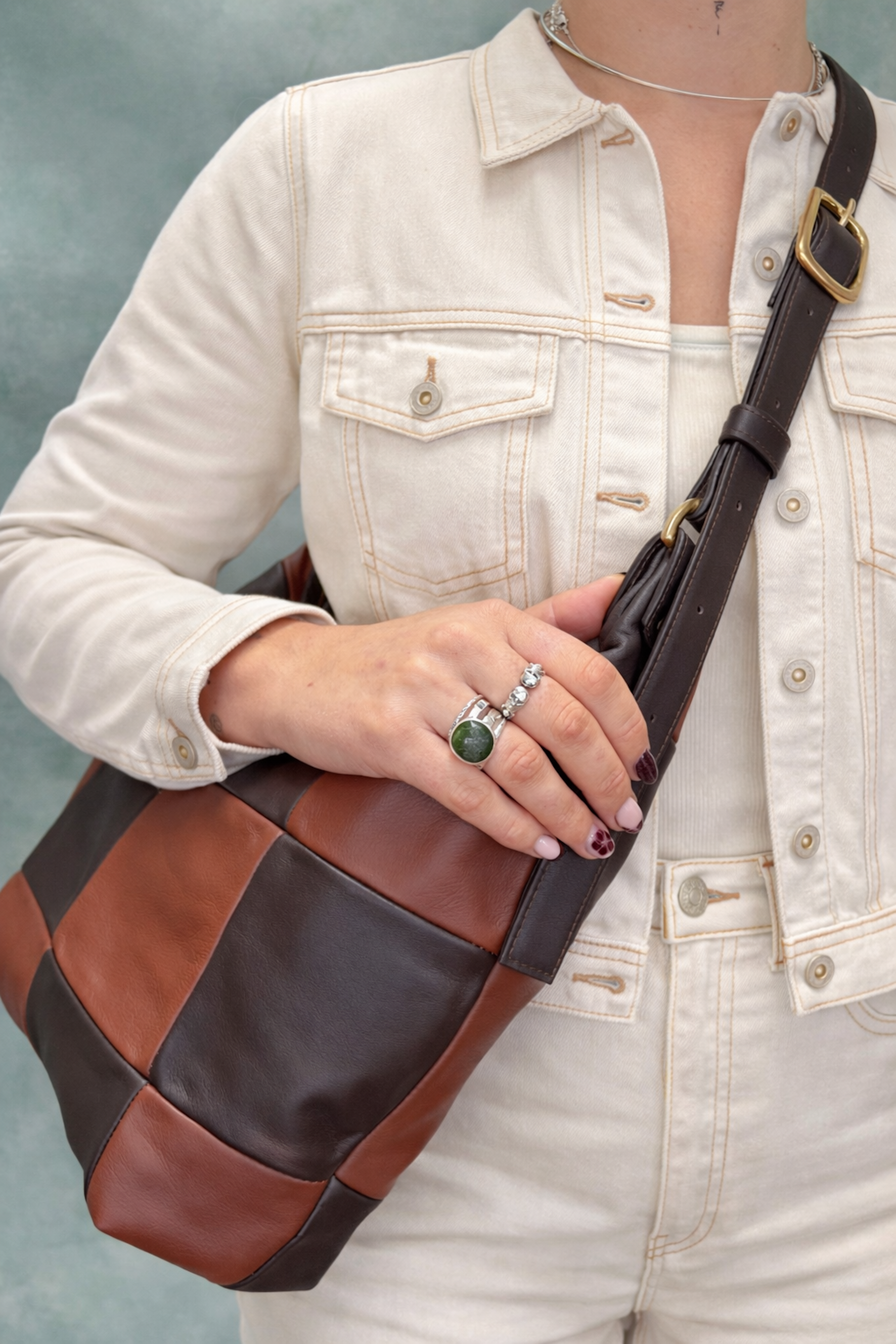 Mou bag chesnut and espresso.PNG