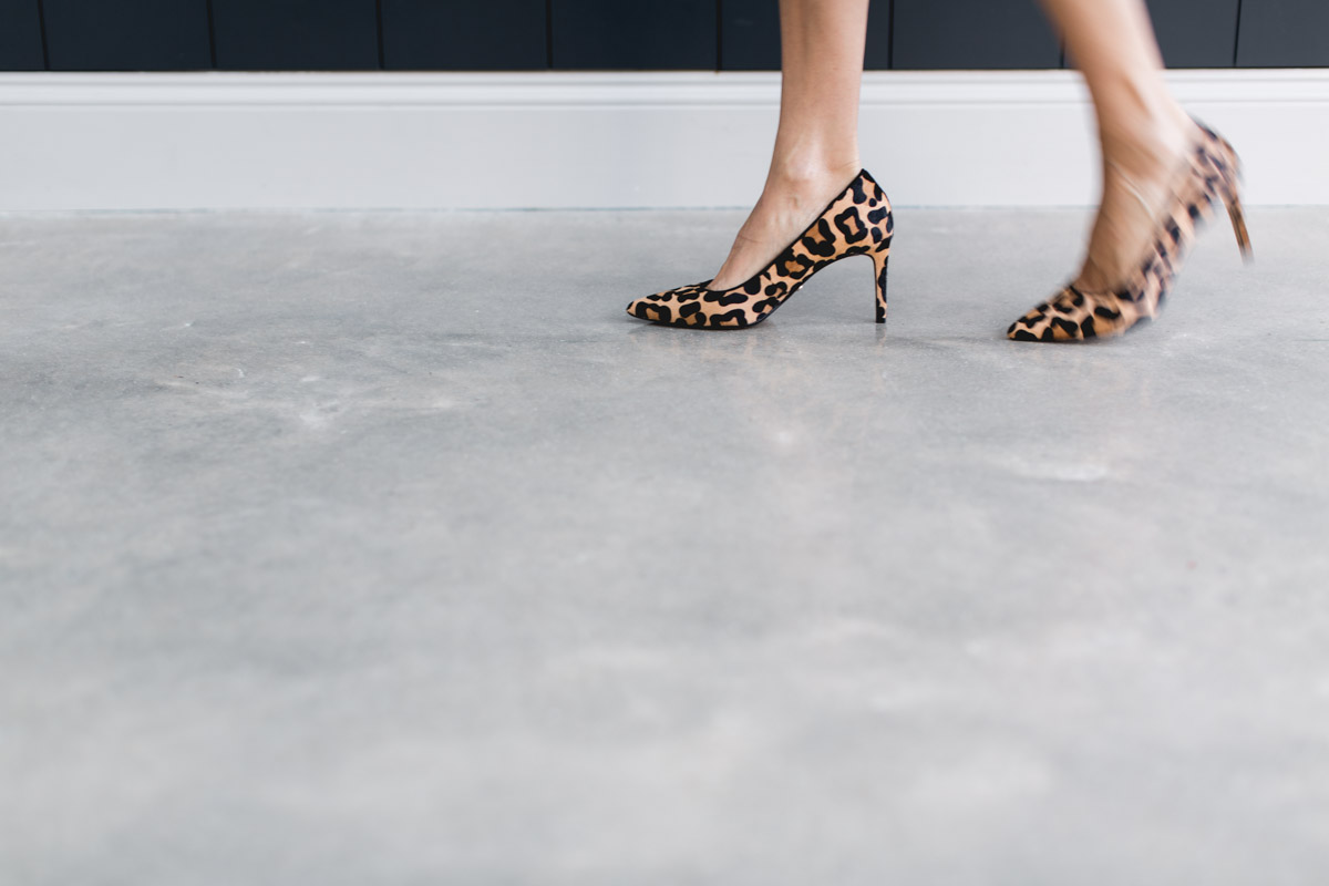 Leopard-print-high-heels-lifestyle-photography-brand-photography
