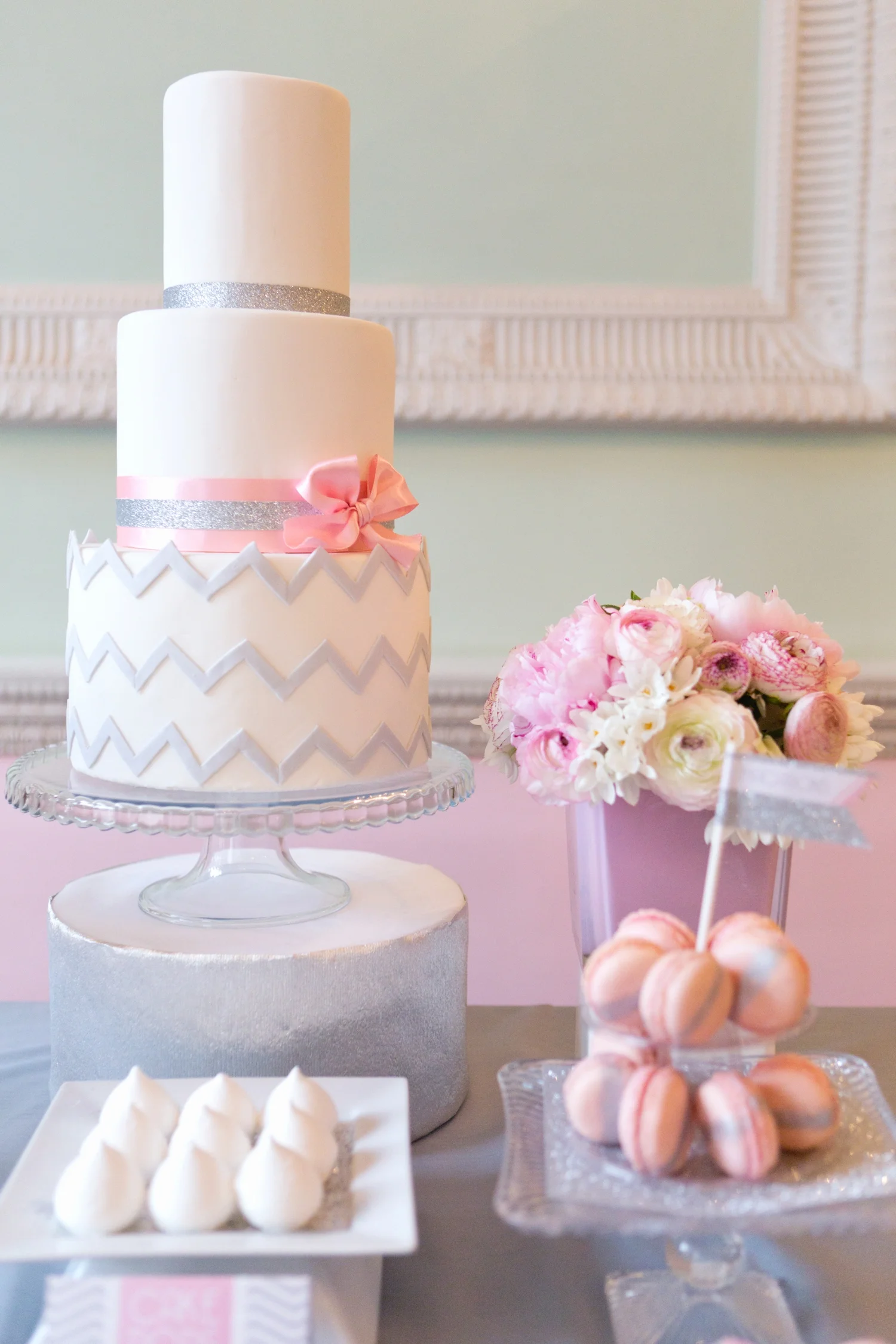 003-SugaredSaffron-Chevron-4323_Lifestyle-Editorial-Photography-cake-LucyWilliamsPhotography.jpg