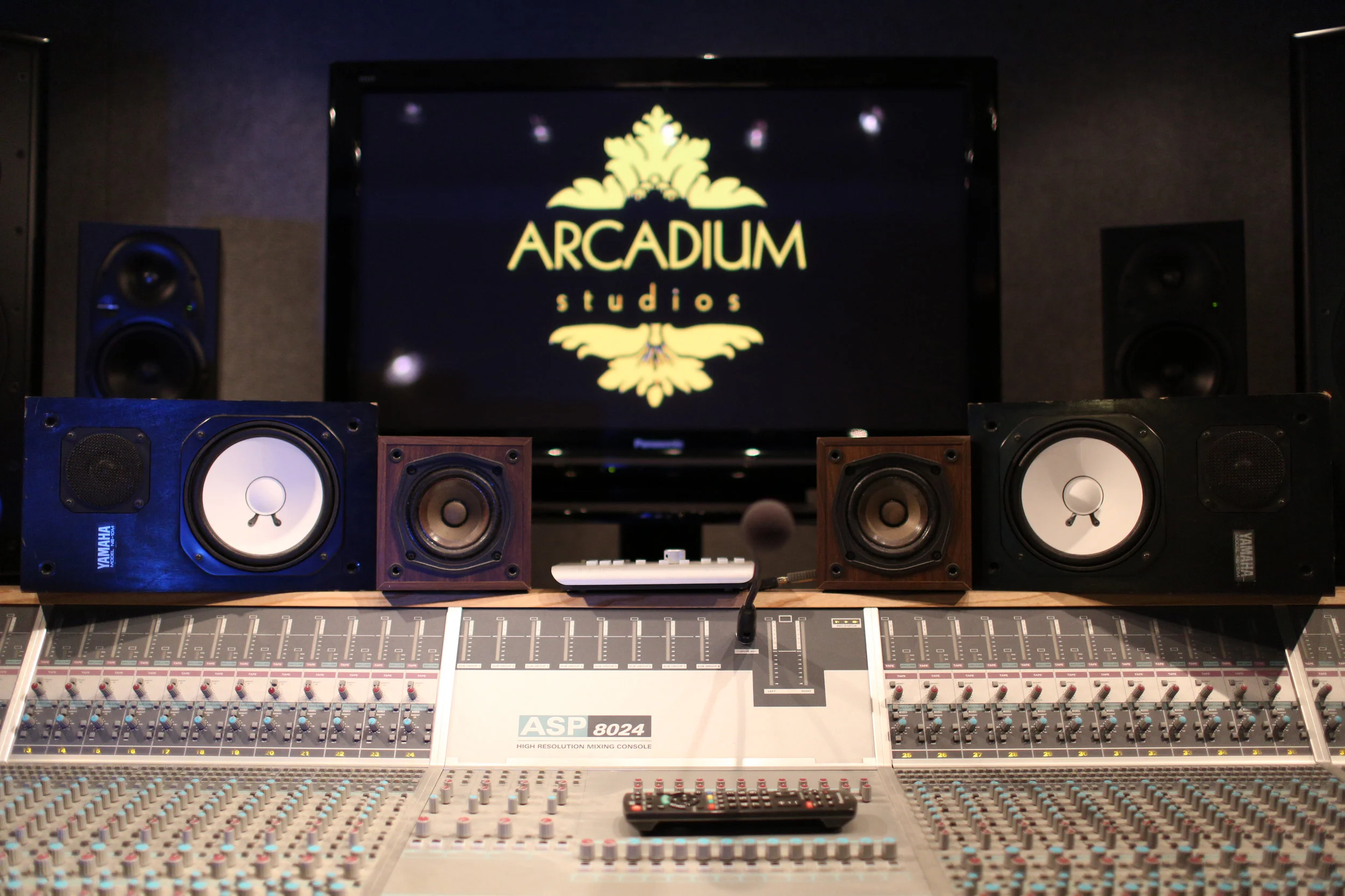 Interiors-photography-of-Arcadium-Recording-Studios-London