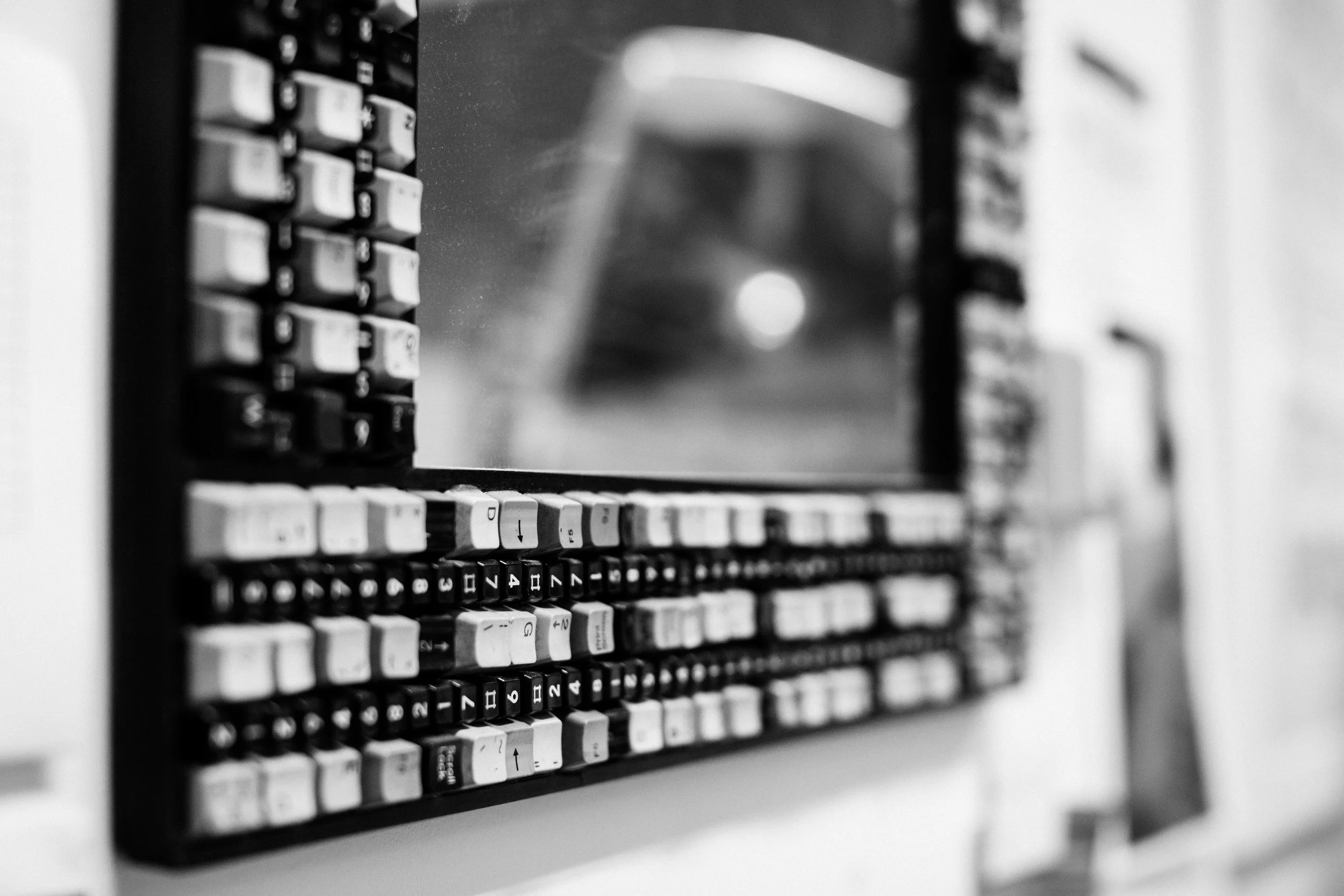 LUCIDICA-office-BW-4556.jpg